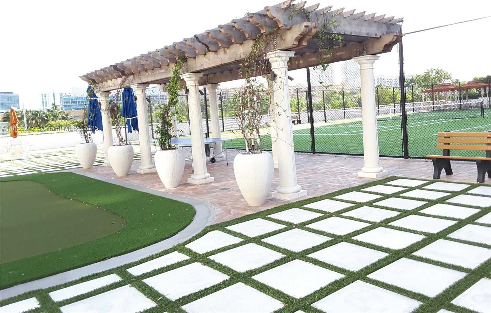 Small Image of 2801 NORTH EAST 183RD ST #1401W, Aventura Number 3