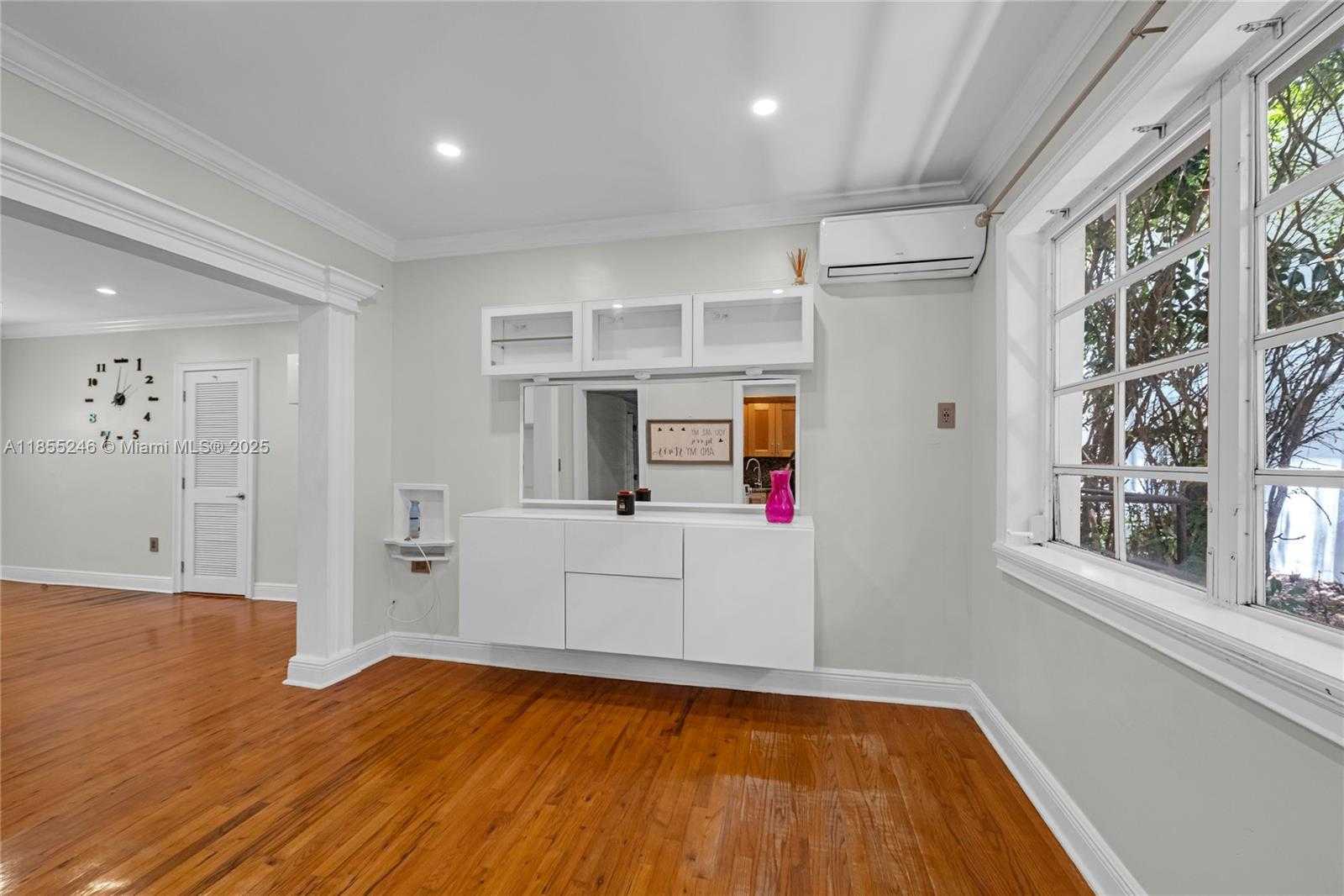 Small Image of 1605 LENOX AVE #1605-5, Miami Beach Number 19