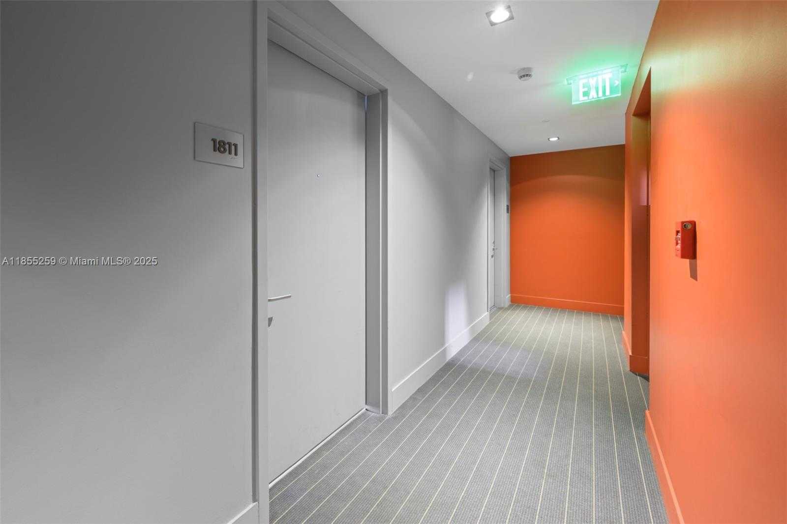 Small Image of 1100 SOUTH MIAMI AVE #1811, Miami Number 28
