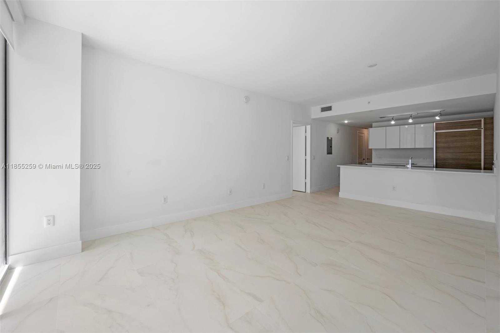 Small Image of 1100 SOUTH MIAMI AVE #1811, Miami Number 39