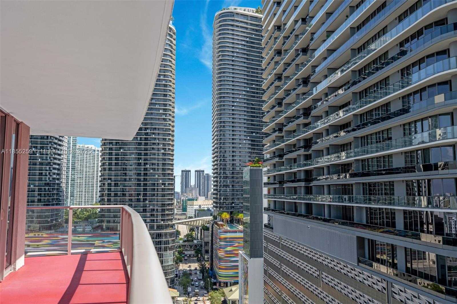 Small Image of 1100 SOUTH MIAMI AVE #1811, Miami Number 54