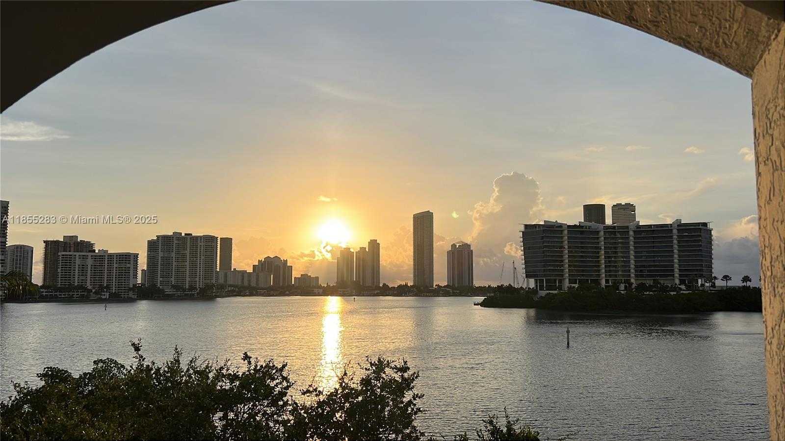 Small Image of 3255 NORTH EAST 184TH ST #12407, Aventura Number 24