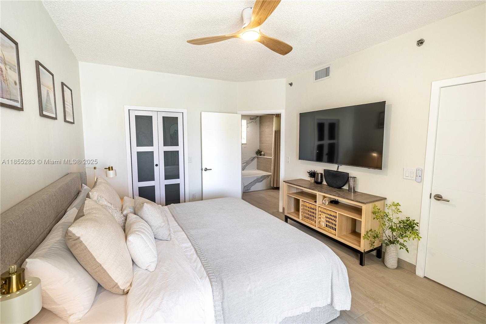 Small Image of 3255 NORTH EAST 184TH ST #12407, Aventura Number 29