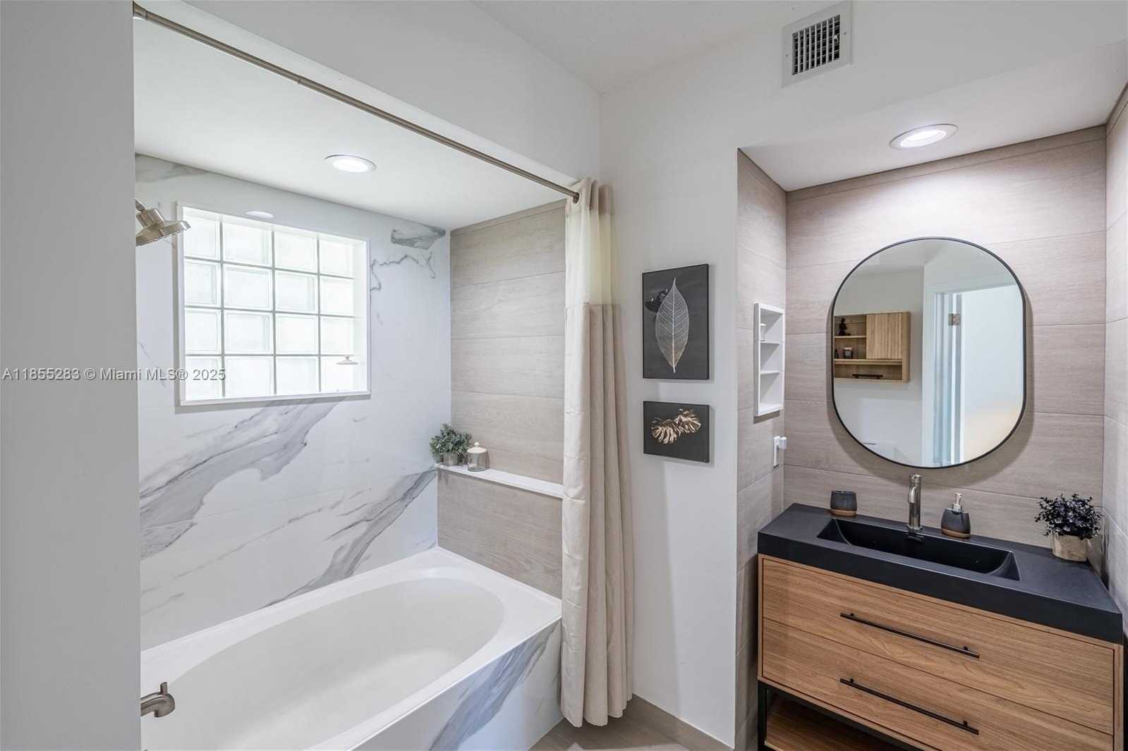 Small Image of 3255 NORTH EAST 184TH ST #12407, Aventura Number 34