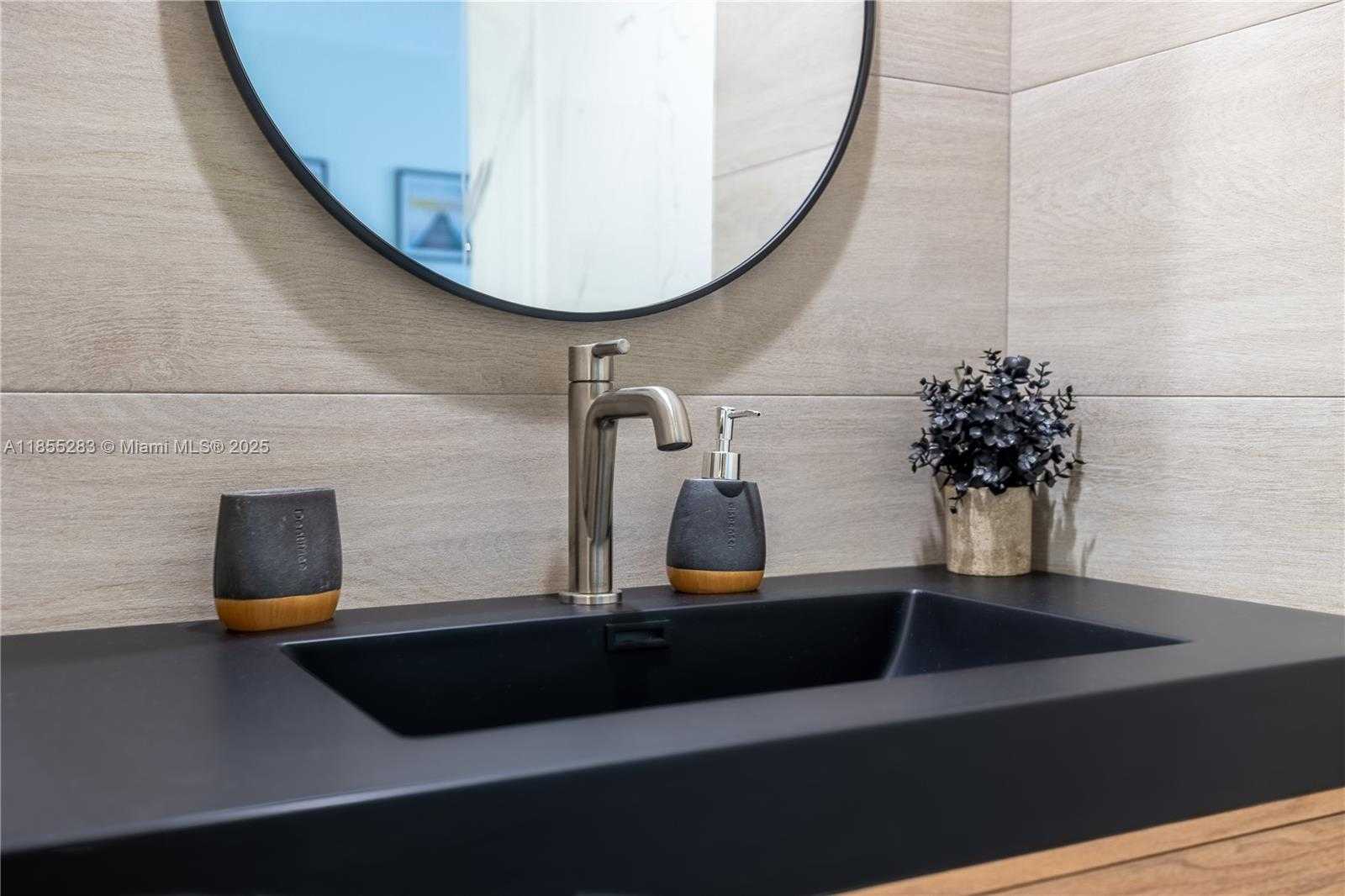 Small Image of 3255 NORTH EAST 184TH ST #12407, Aventura Number 37
