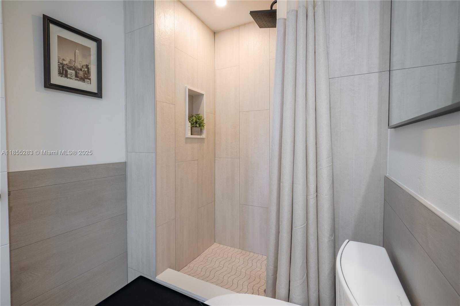 Small Image of 3255 NORTH EAST 184TH ST #12407, Aventura Number 46