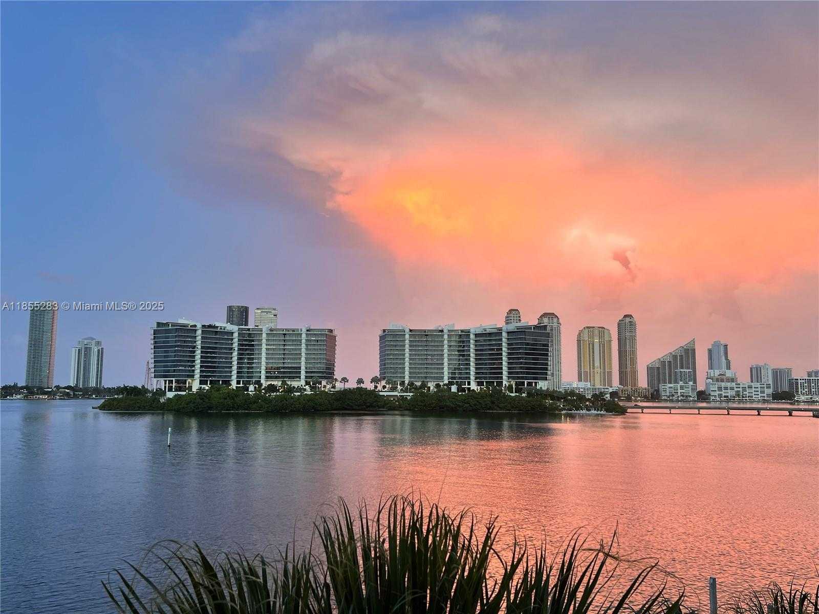 Small Image of 3255 NORTH EAST 184TH ST #12407, Aventura Number 90