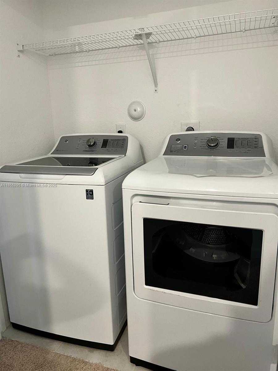 Small Image of 20881 NORTH WEST 9TH PATH, Miami Gardens Number 10