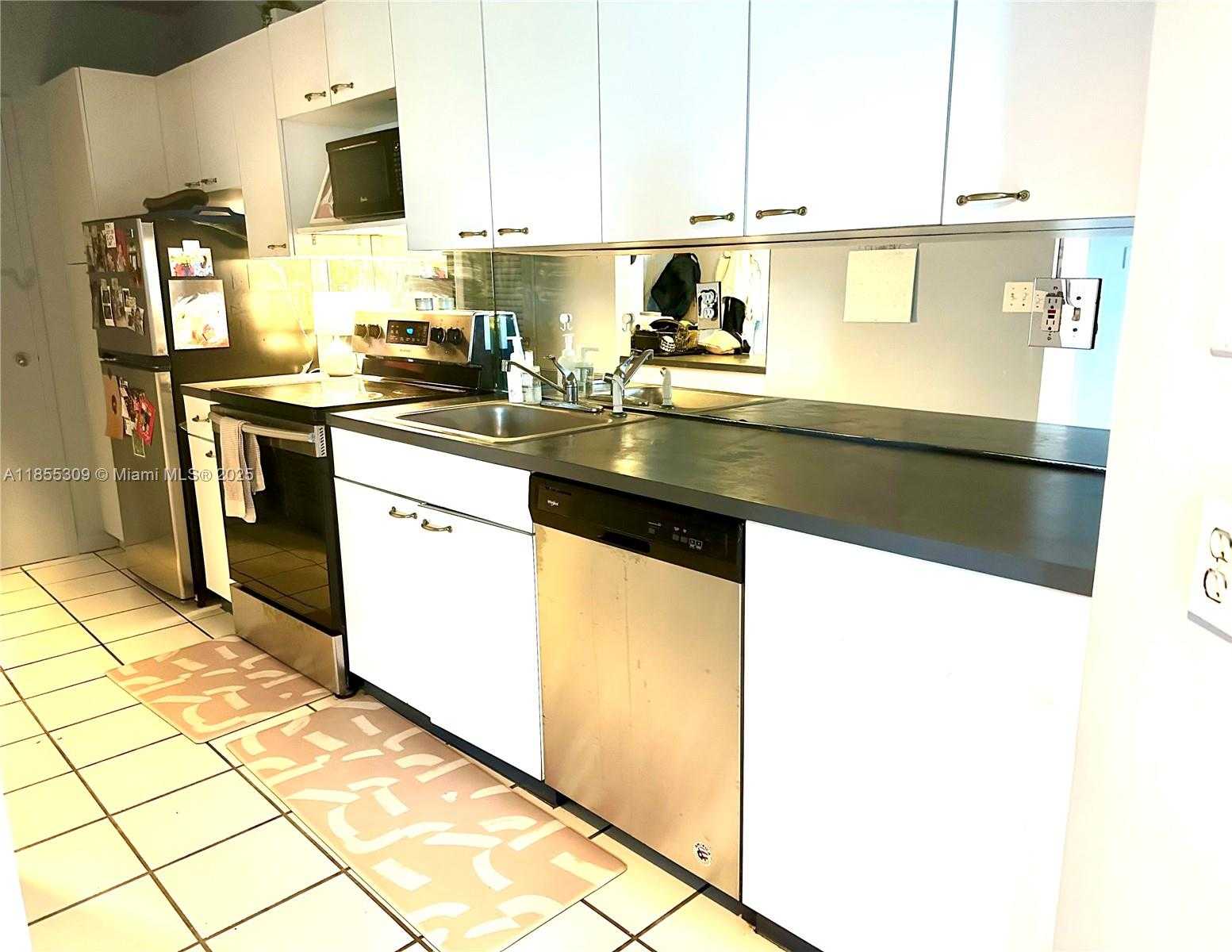 Small Image of 100 LINCOLN RD #936, Miami Beach Number 6