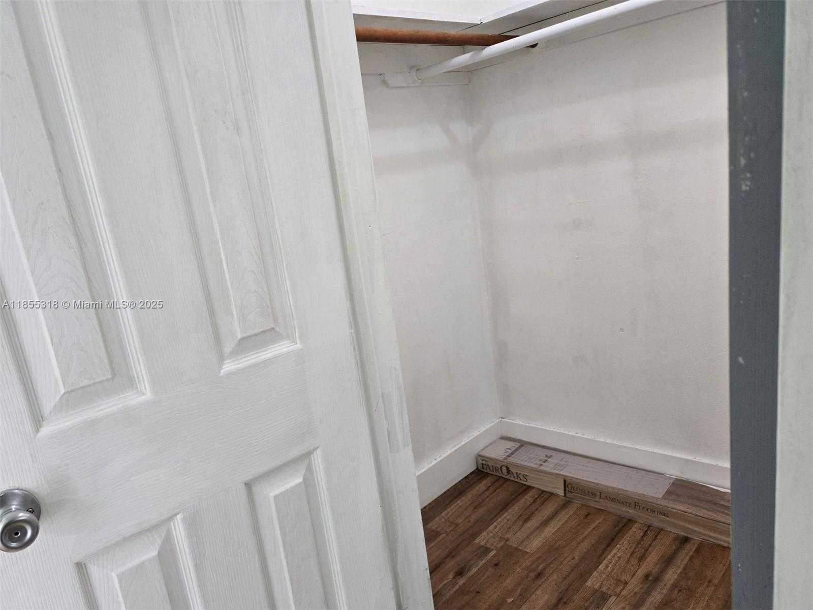 Small Image of 4101 SOUTH WEST 54TH CT #1, Dania Beach Number 19