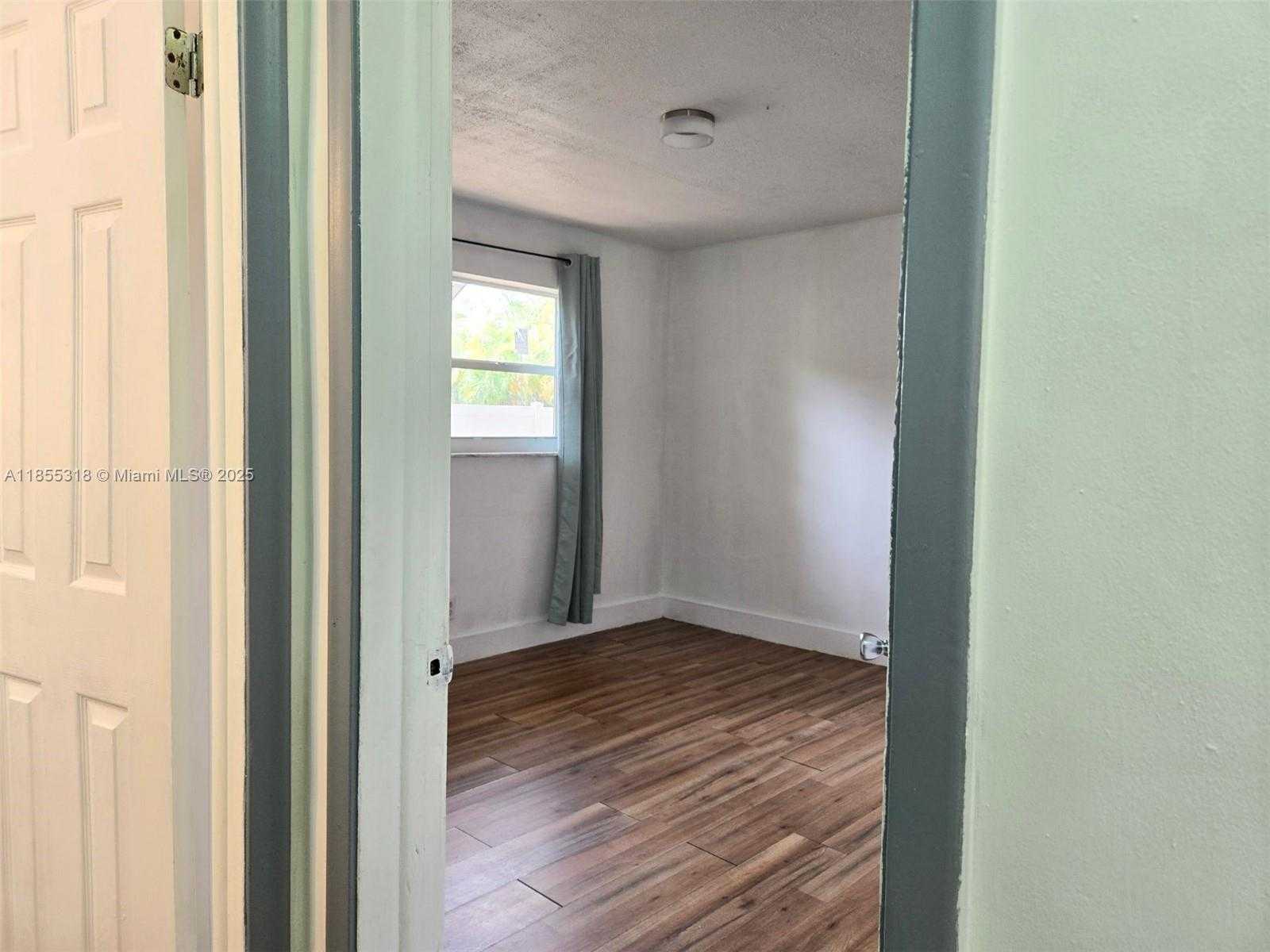 Small Image of 4101 SOUTH WEST 54TH CT #1, Dania Beach Number 20