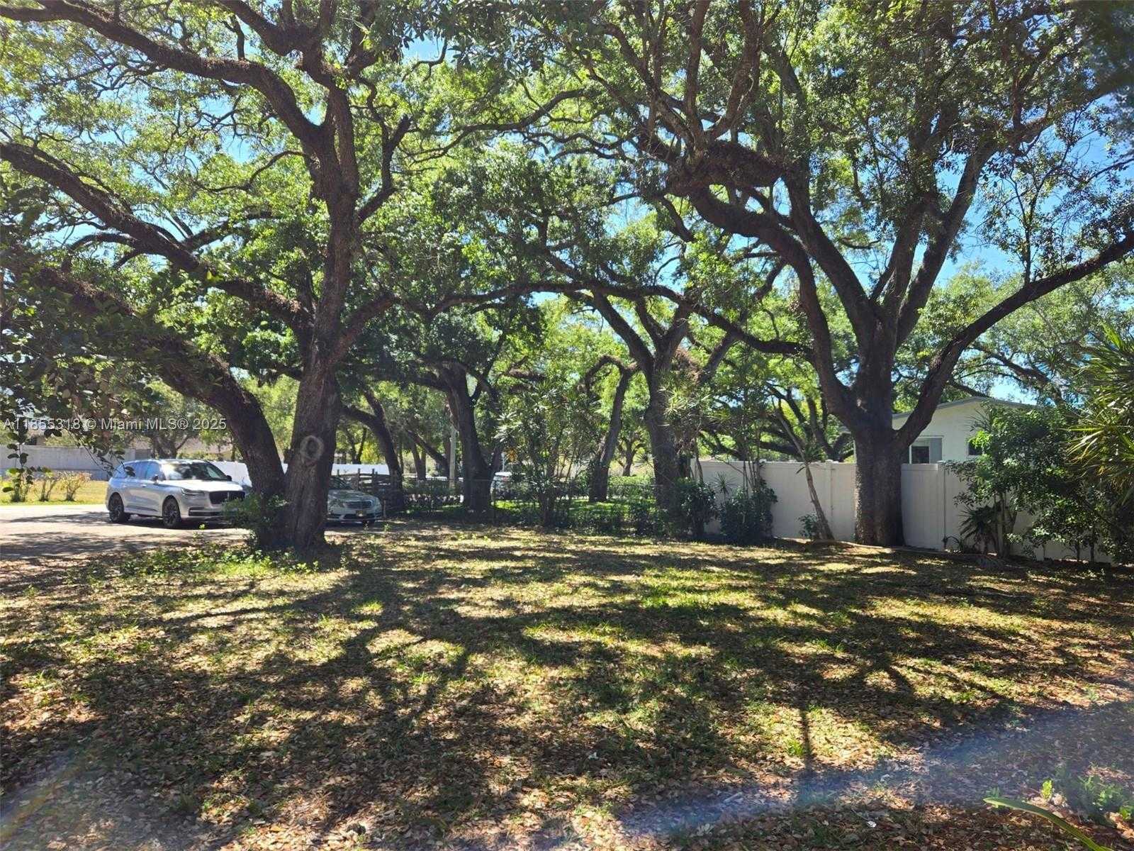 Small Image of 4101 SOUTH WEST 54TH CT #1, Dania Beach Number 35