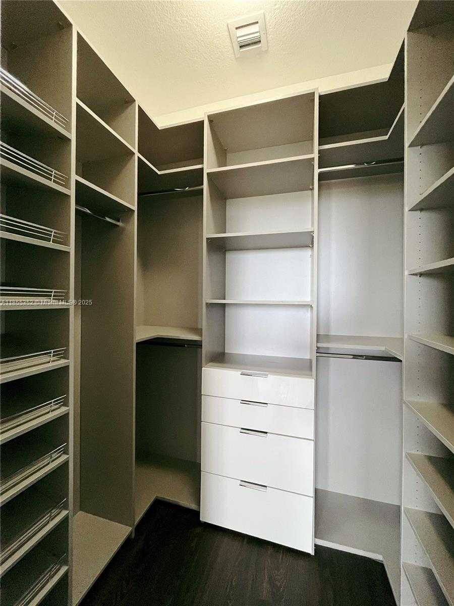 Small Image of 15650 SOUTH WEST 136TH ST #218, Miami Number 12
