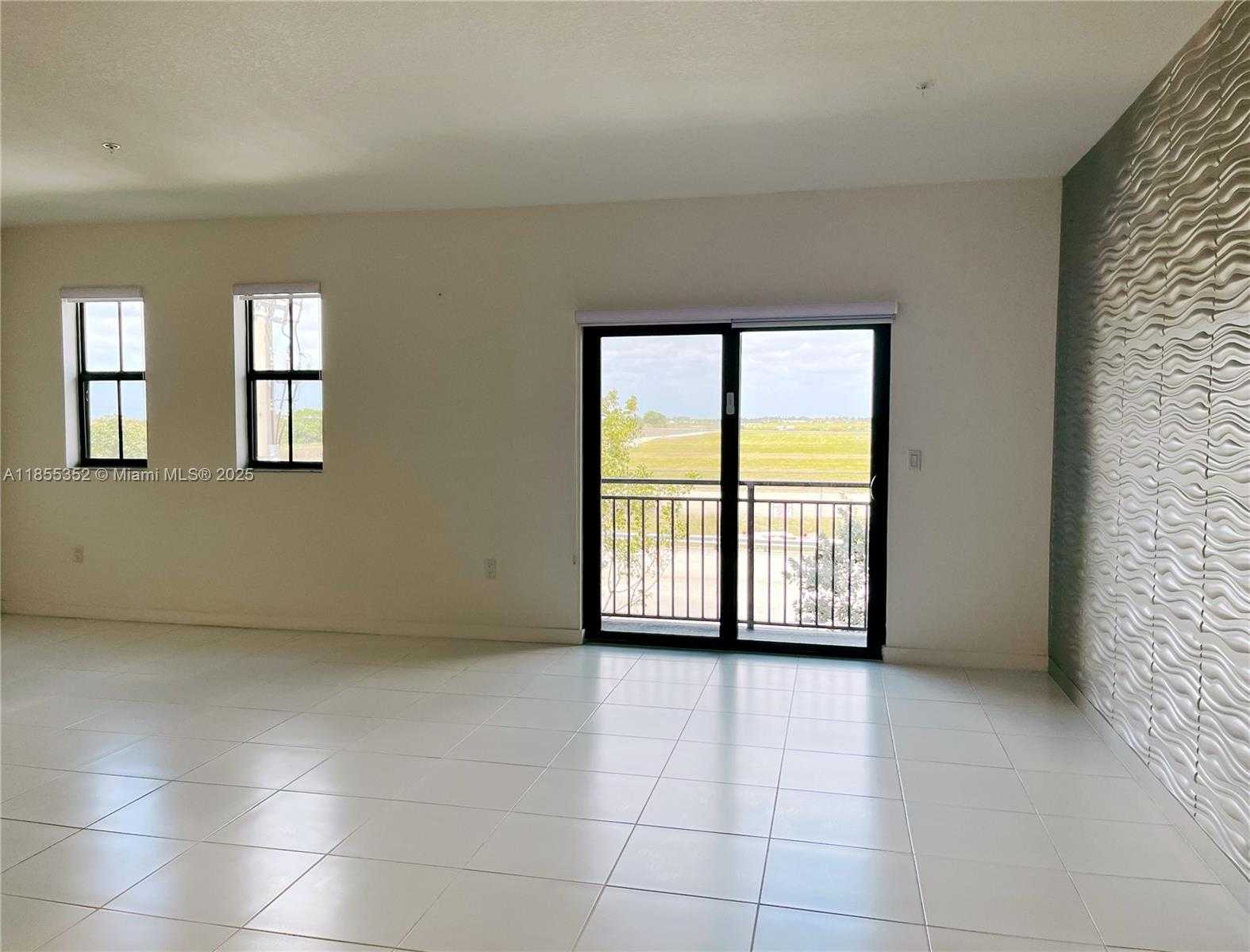 Small Image of 15650 SOUTH WEST 136TH ST #218, Miami Number 17