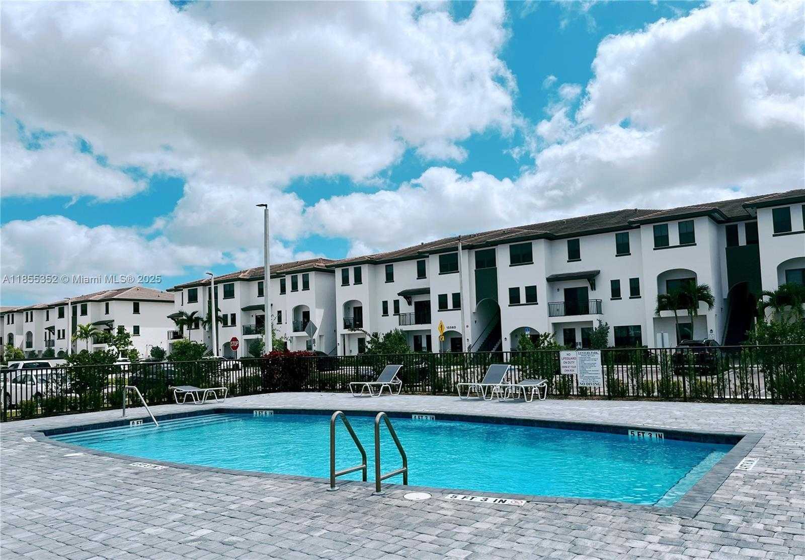 Small Image of 15650 SOUTH WEST 136TH ST #218, Miami Number 23