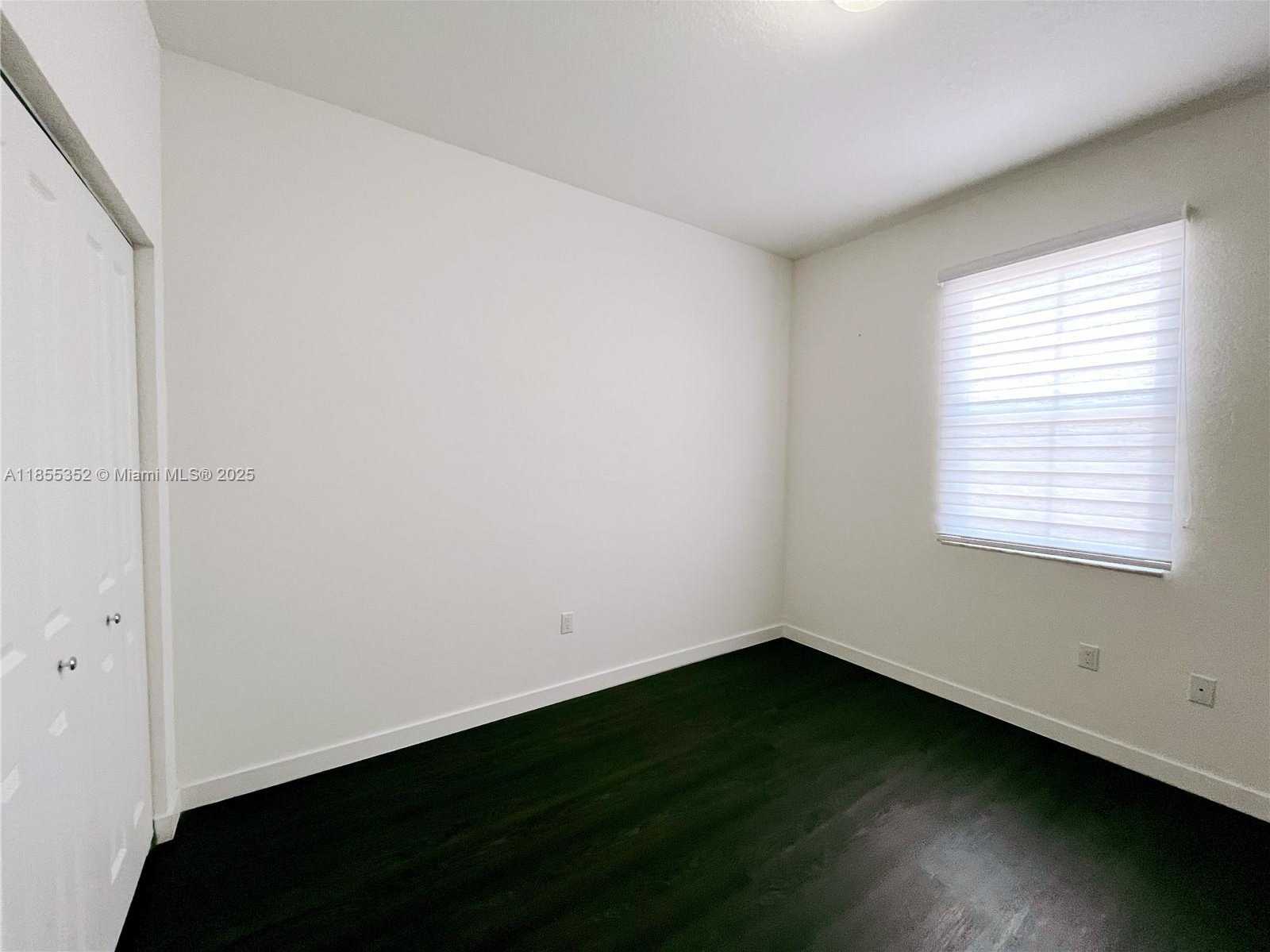 Small Image of 15650 SOUTH WEST 136TH ST #218, Miami Number 7