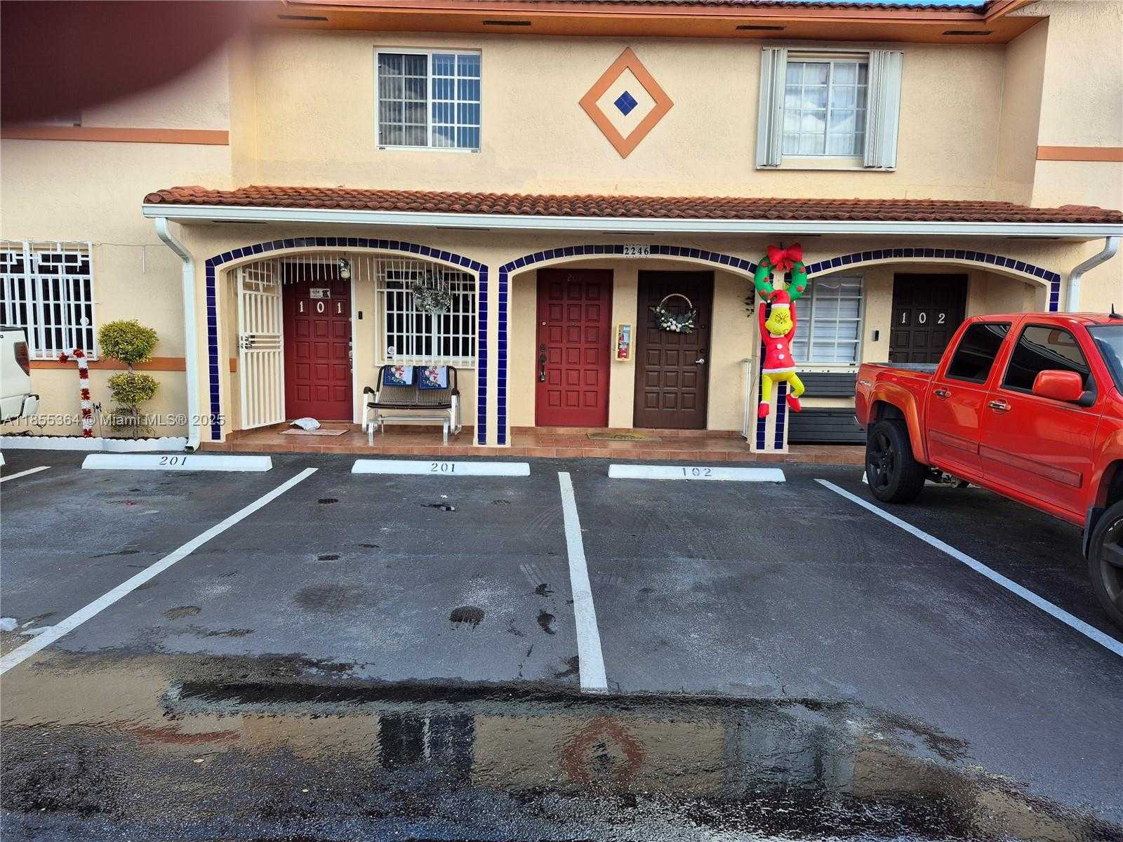 Small Image of 2246 W 74th St, Hialeah, FL 33016, USA Number 29