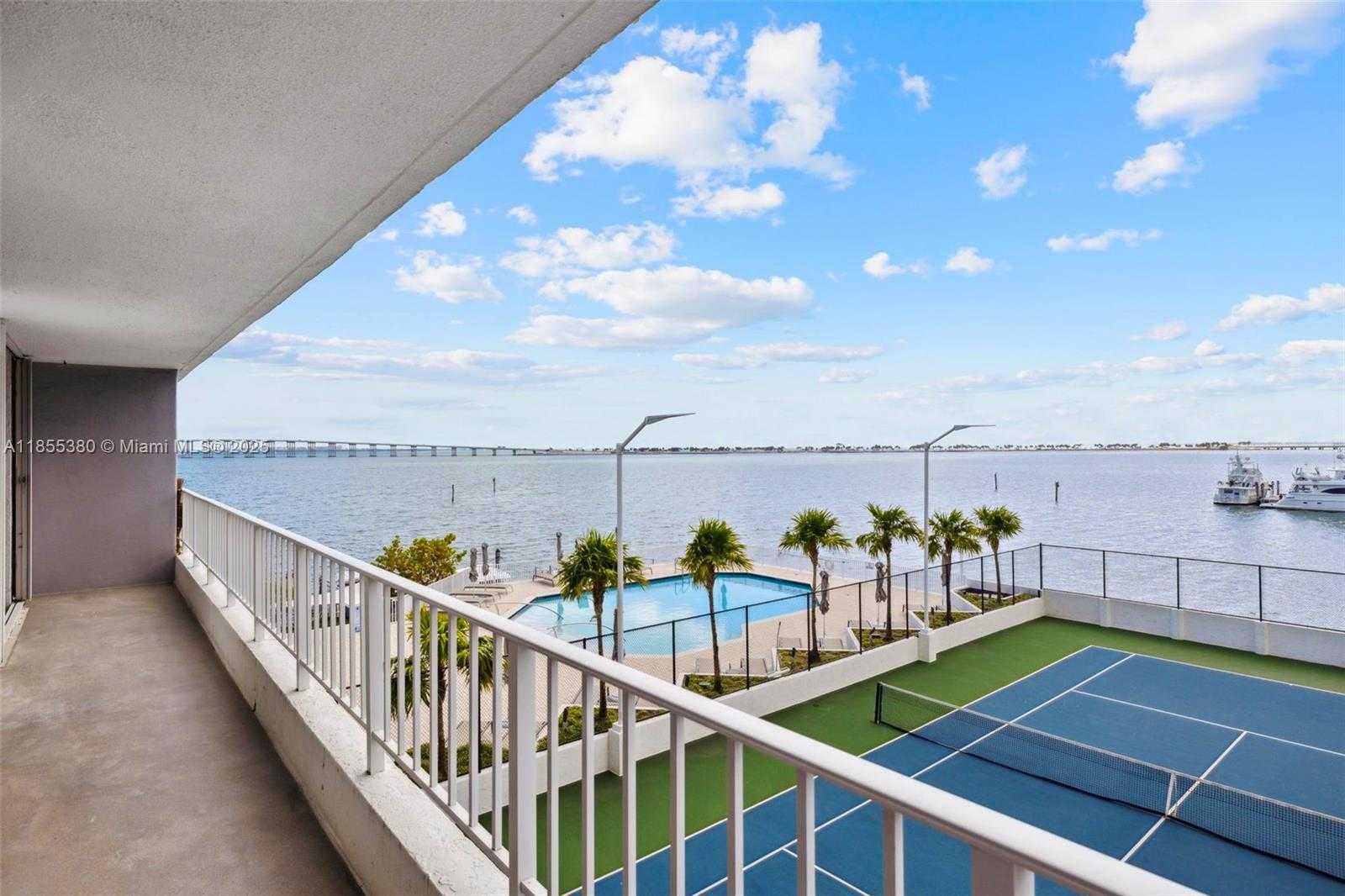 Small Image of 200 SOUTH EAST 15TH RD #4B, Miami Number 7