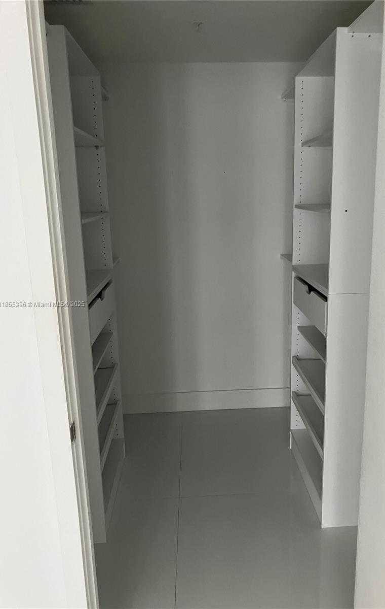 Small Image of 1010 SOUTH WEST 2ND AVE #1806, Miami Number 10