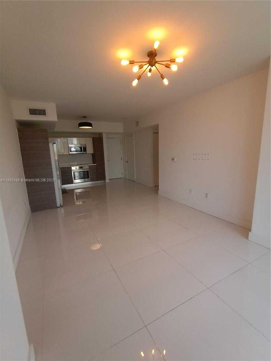 Small Image of 1010 SOUTH WEST 2ND AVE #1806, Miami Number 2