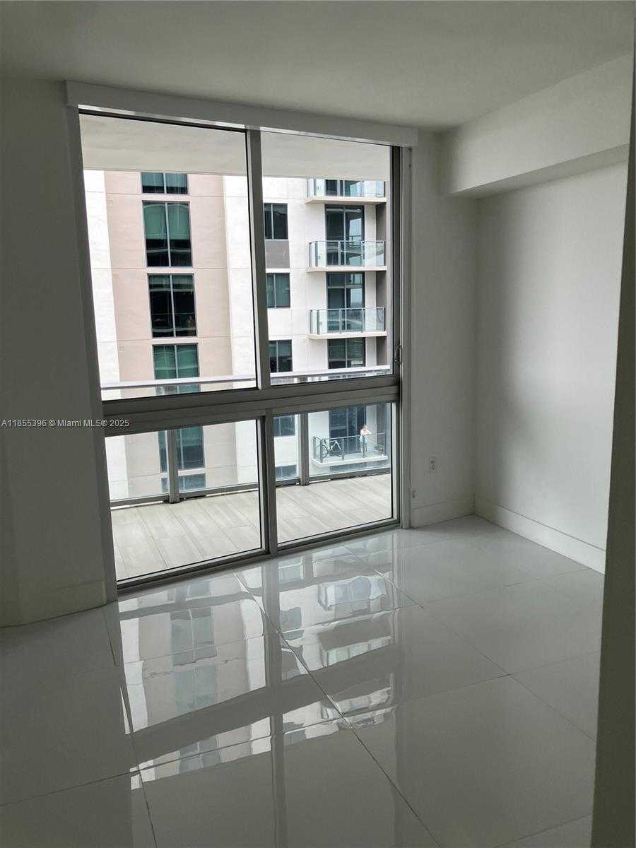 Small Image of 1010 SOUTH WEST 2ND AVE #1806, Miami Number 5