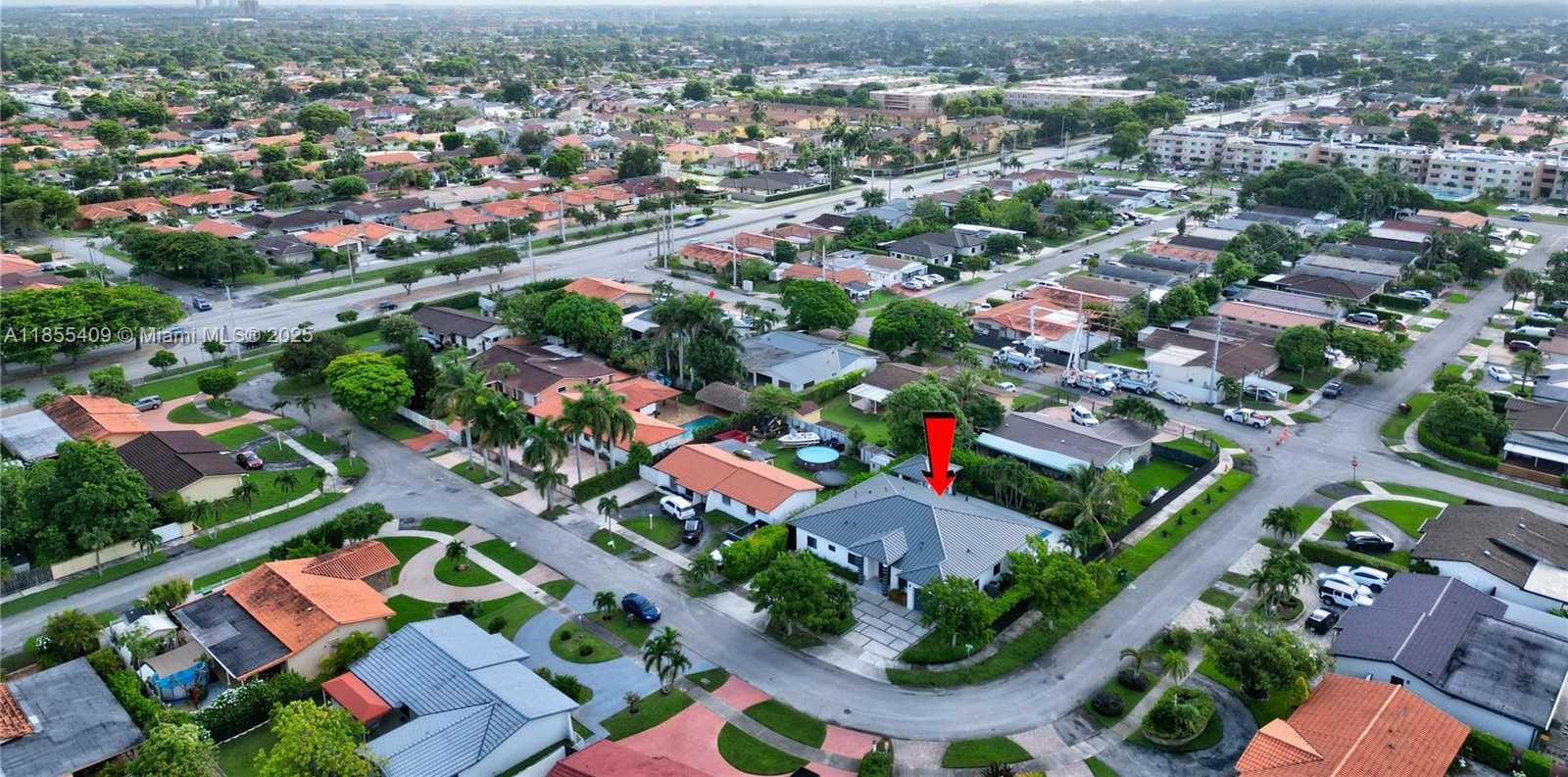 Small Image of 2521 SOUTH WEST 105TH AVE, Miami Number 22