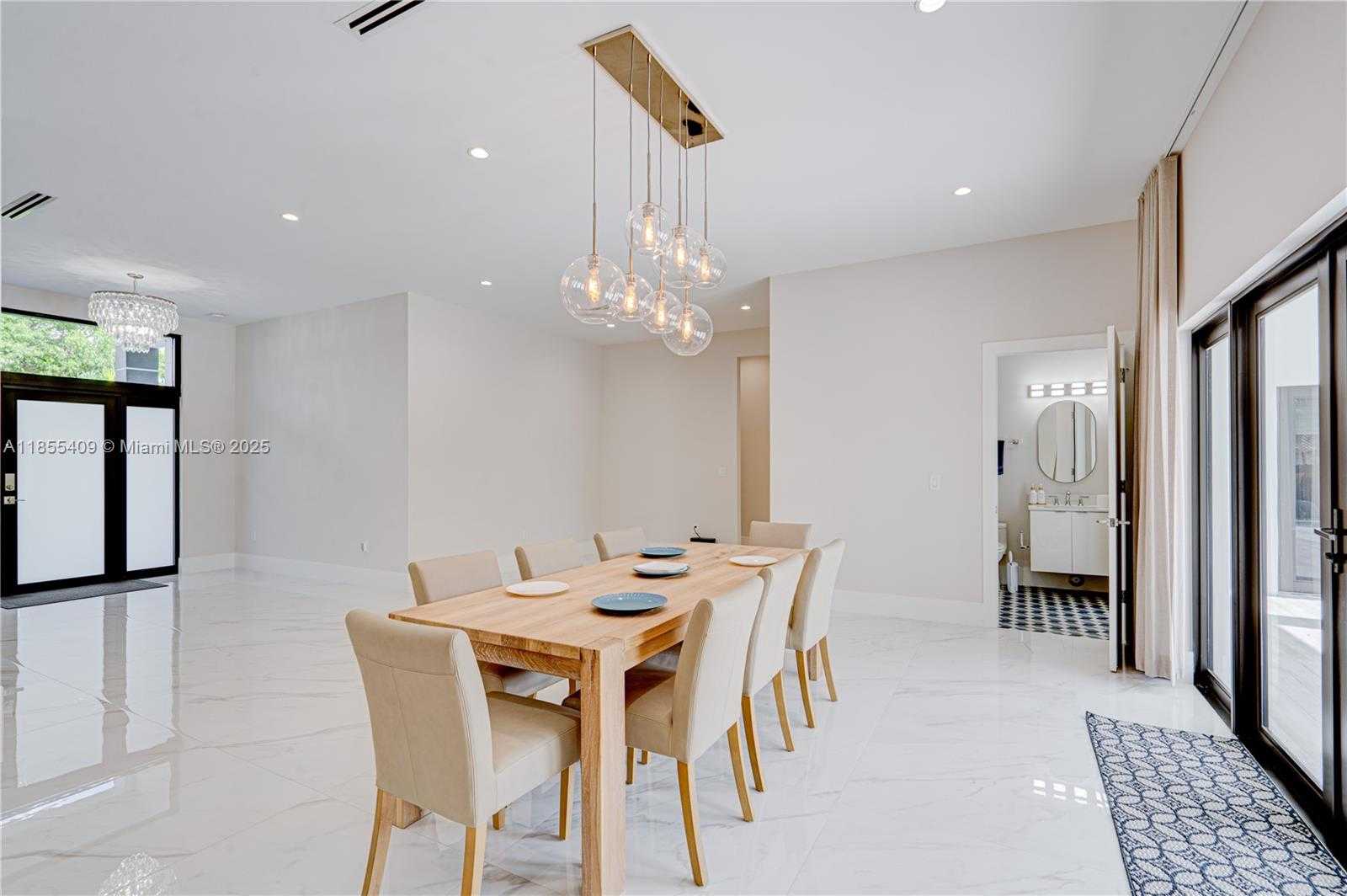 Small Image of 2521 SOUTH WEST 105TH AVE, Miami Number 53