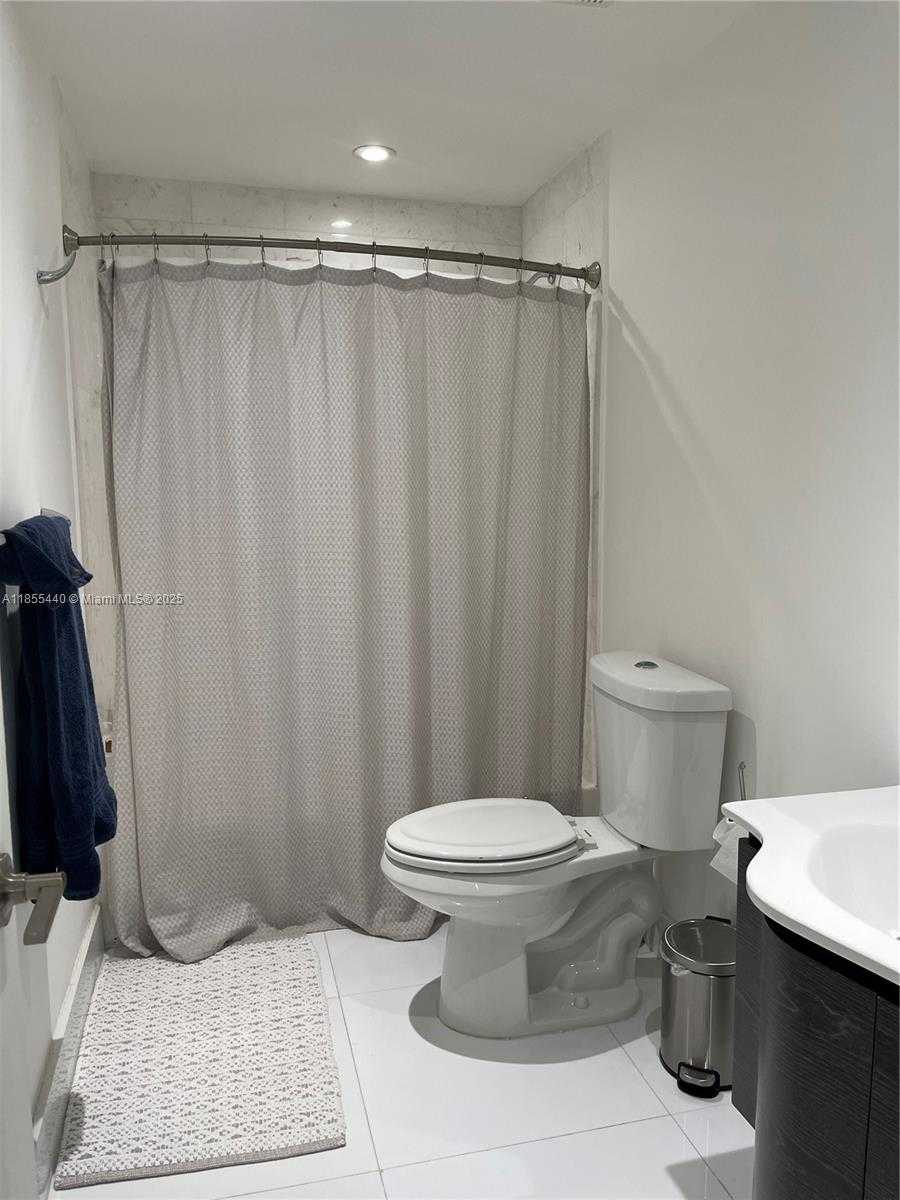 Small Image of 19390 COLLINS AVE #426, Sunny Isles Beach Number 12