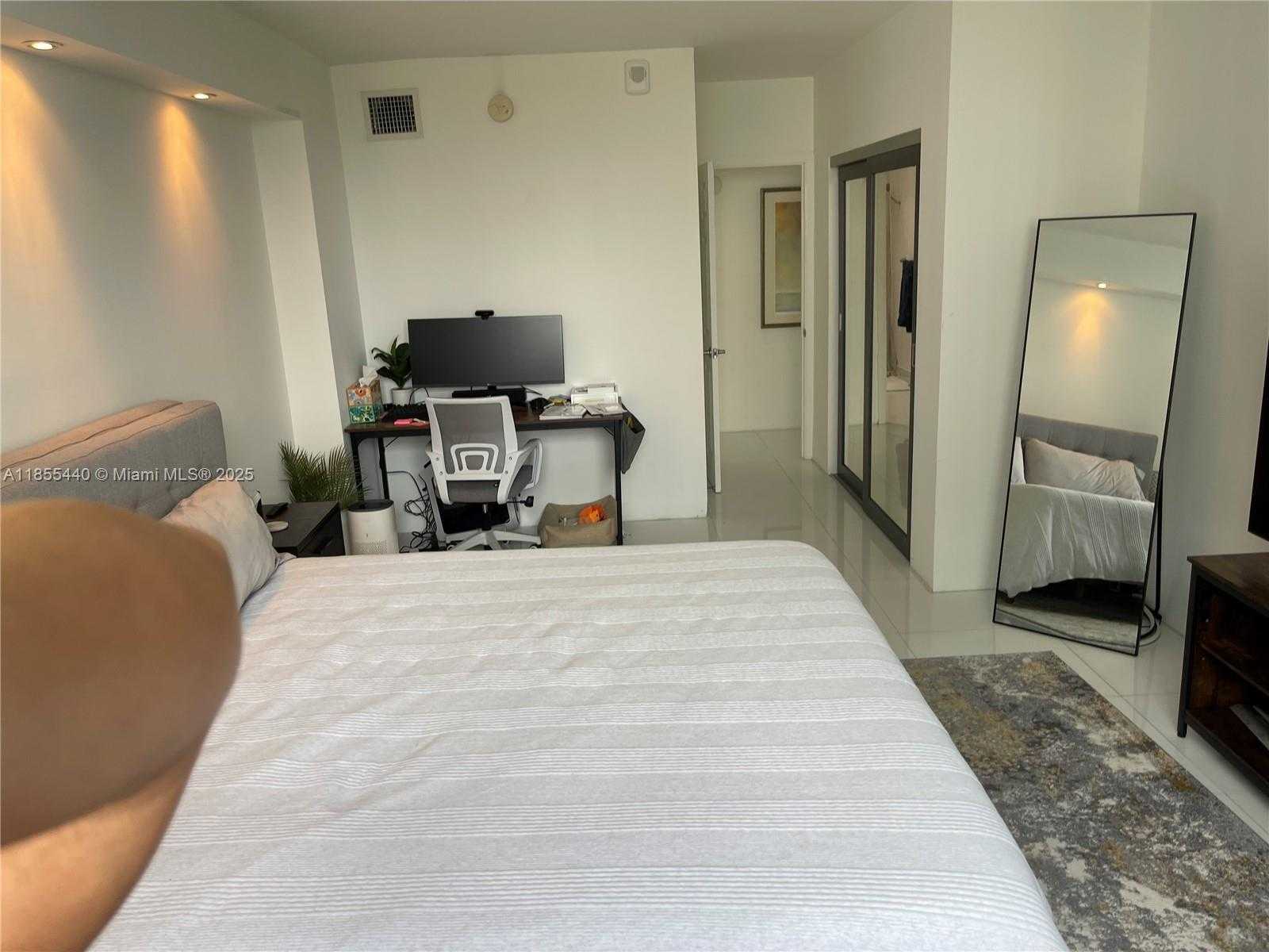 Small Image of 19390 COLLINS AVE #426, Sunny Isles Beach Number 19