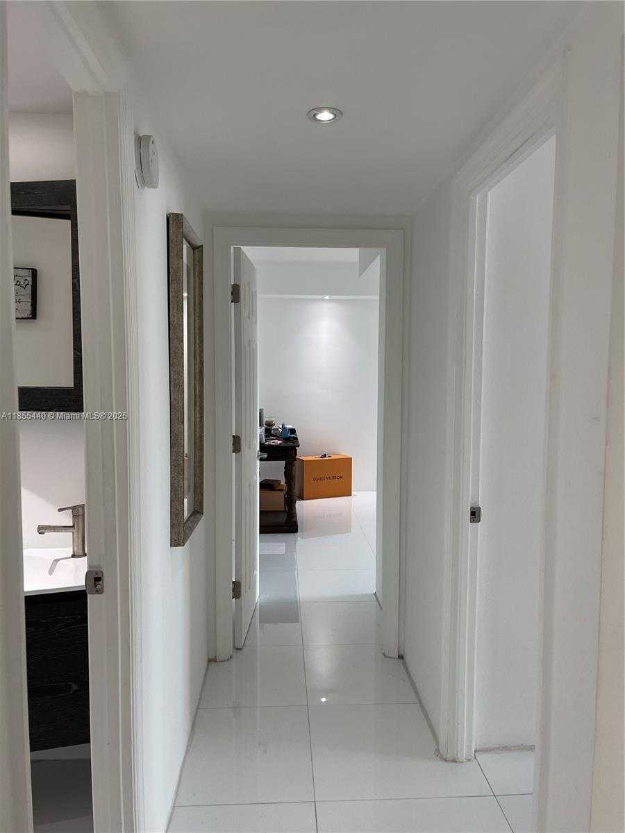 Small Image of 19390 COLLINS AVE #426, Sunny Isles Beach Number 20