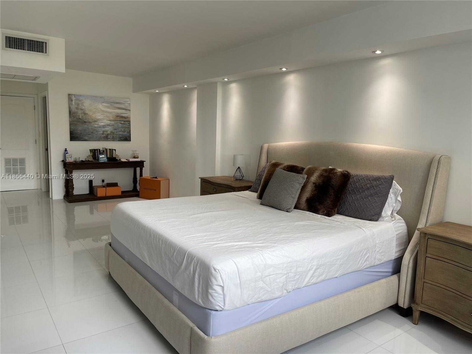 Small Image of 19390 COLLINS AVE #426, Sunny Isles Beach Number 26