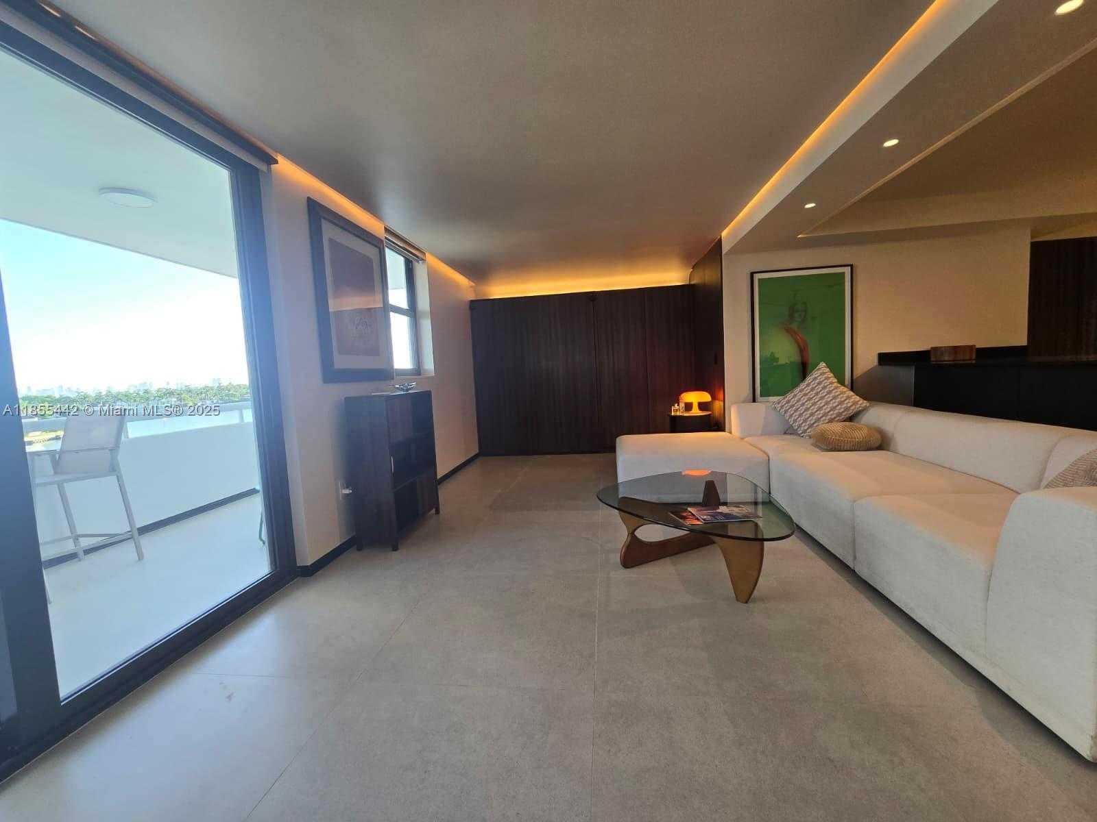 Small Image of 6820 INDIAN CREEK DR #6C, Miami Beach Number 5