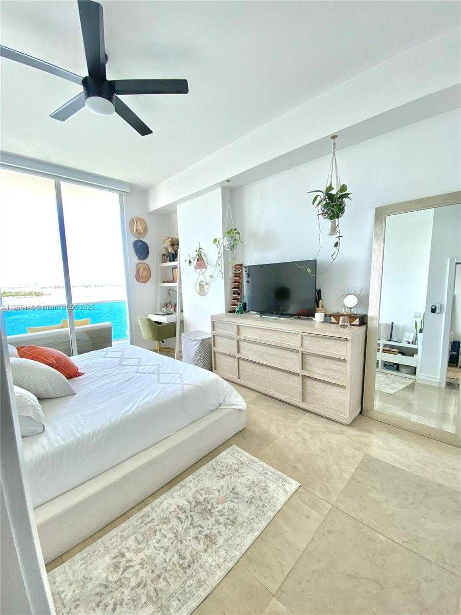 Small Image of 725 NORTH EAST 22ND STREET #8D, Miami Number 2