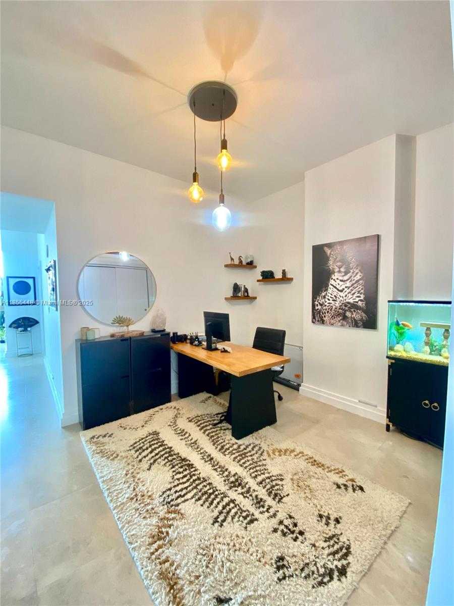Small Image of 725 NORTH EAST 22ND STREET #8D, Miami Number 6