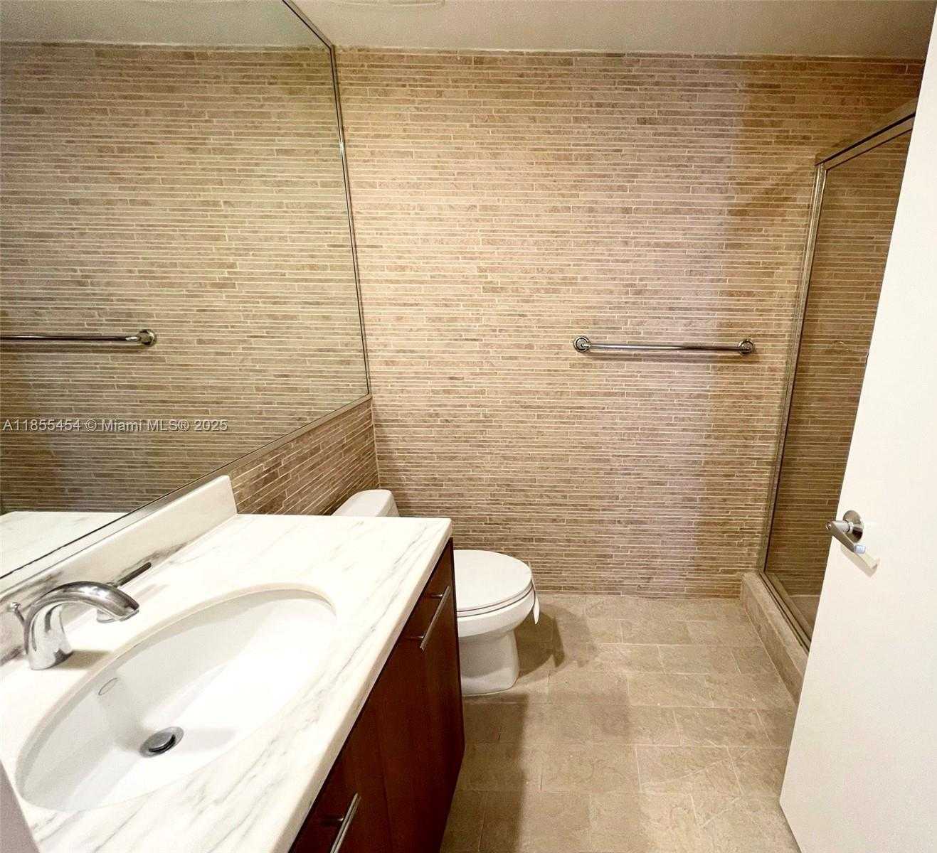 Small Image of 50 BISCAYNE BLVD #814, Miami Number 11