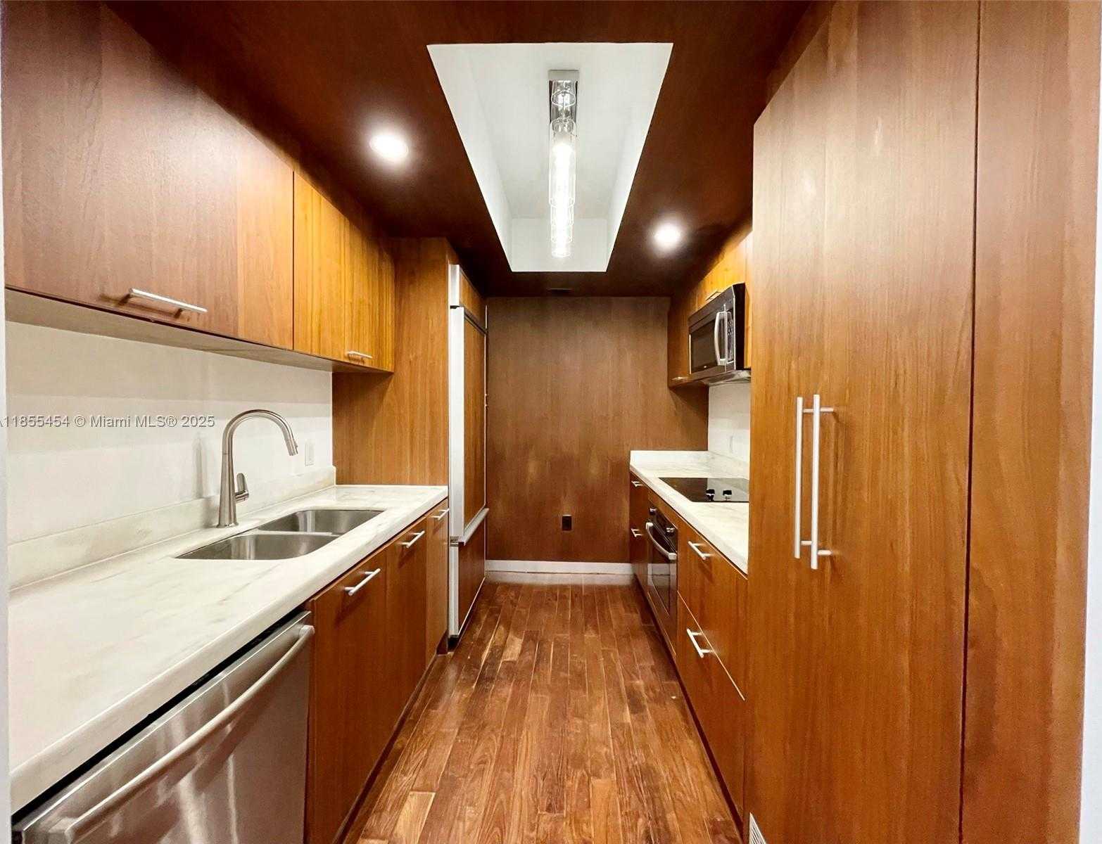 Small Image of 50 BISCAYNE BLVD #814, Miami Number 5