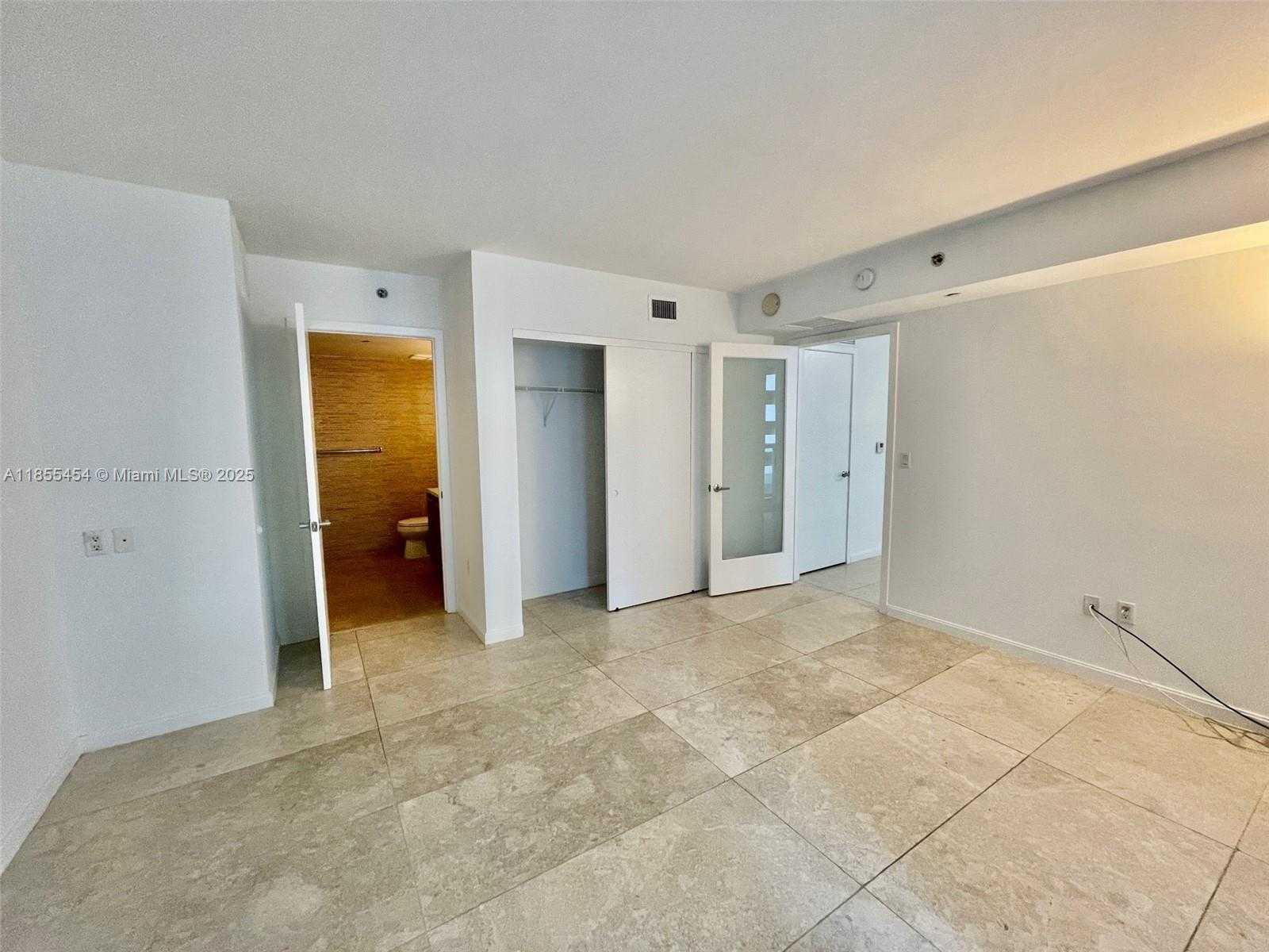 Small Image of 50 BISCAYNE BLVD #814, Miami Number 6