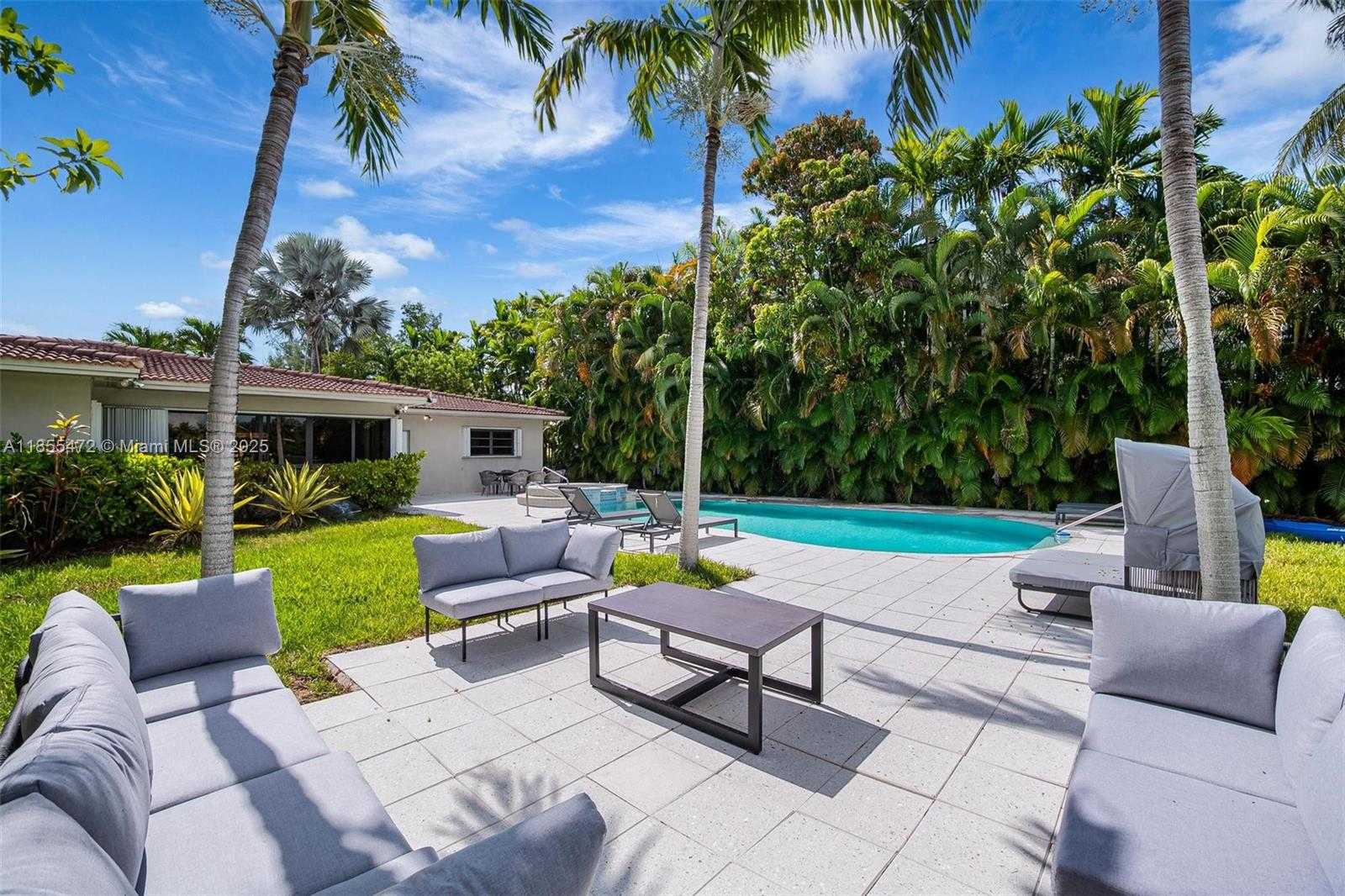 Small Image of 9250 BAY DR, Surfside Number 22