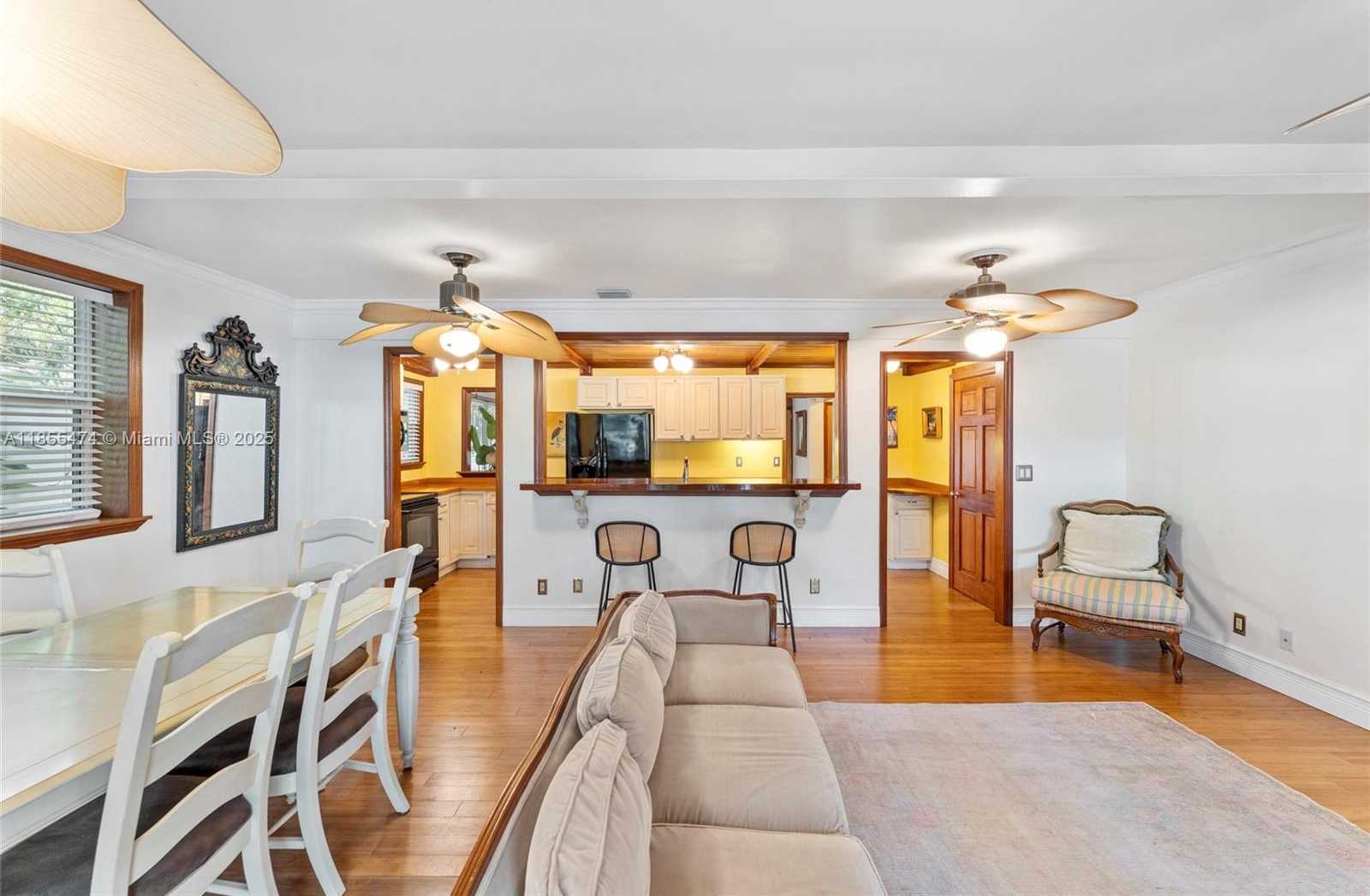 Small Image of 918 TEQUESTA ST, Fort Lauderdale Number 13