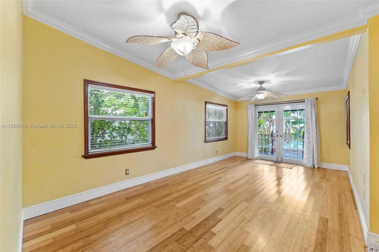 Small Image of 918 TEQUESTA ST, Fort Lauderdale Number 18
