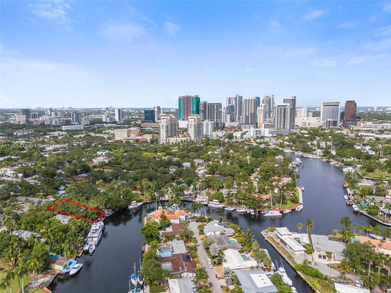 Small Image of 918 TEQUESTA ST, Fort Lauderdale Number 36