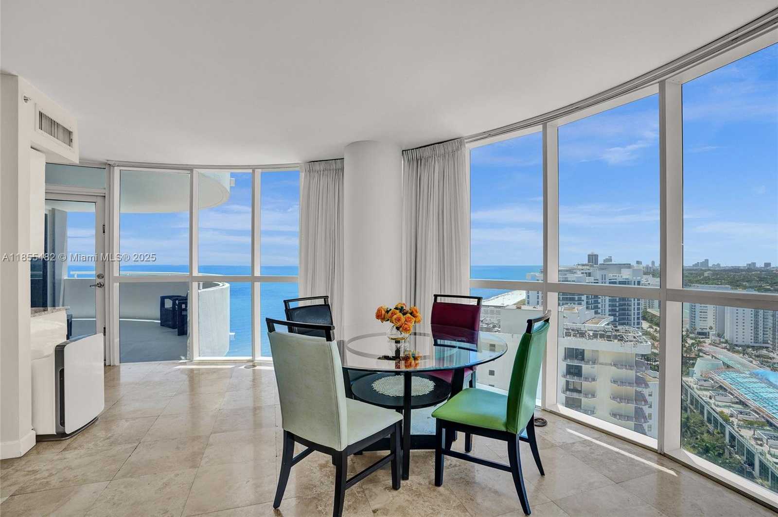 Small Image of 6301 COLLINS AVE #2805, Miami Beach Number 20