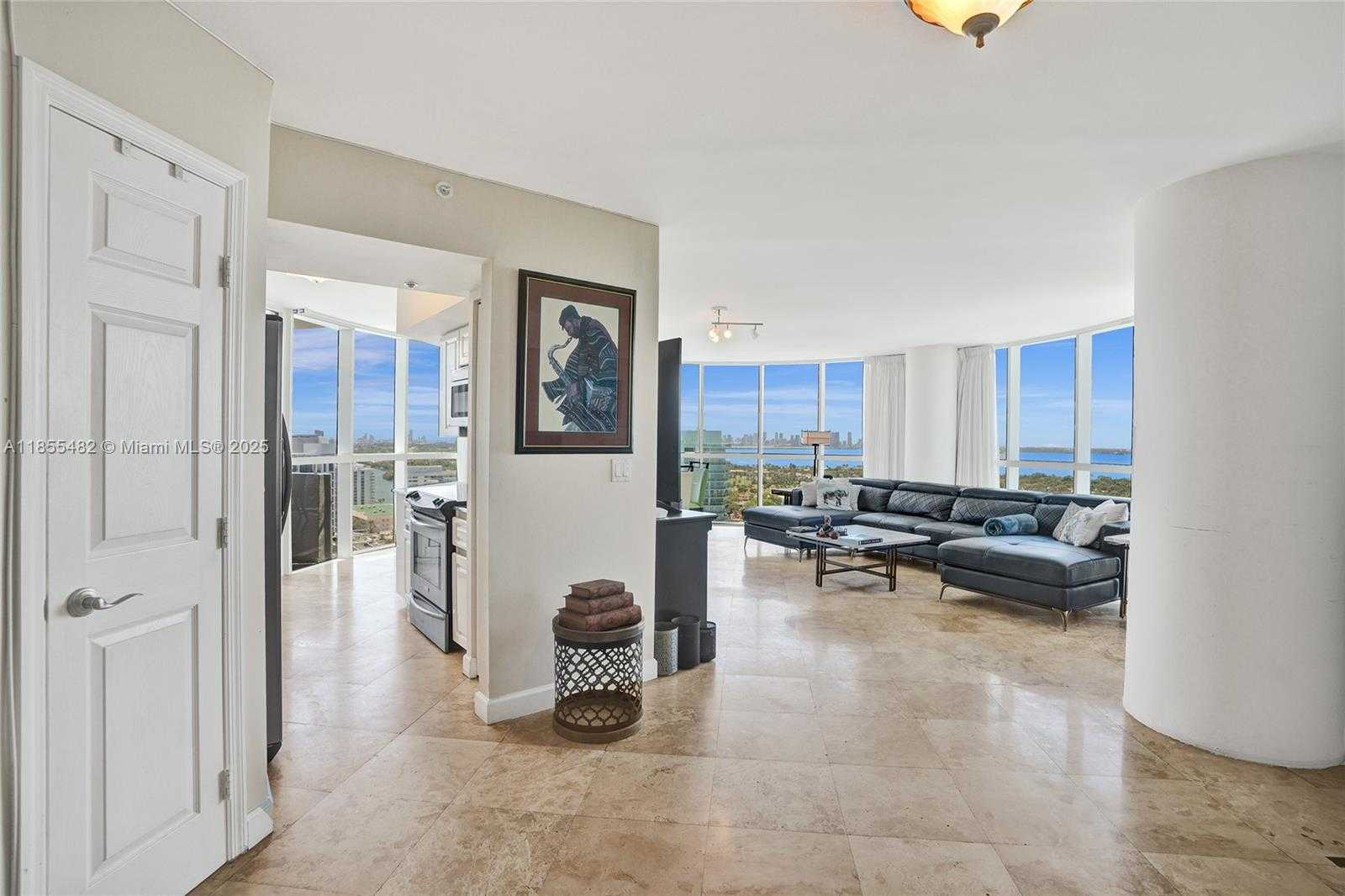 Small Image of 6301 COLLINS AVE #2805, Miami Beach Number 26