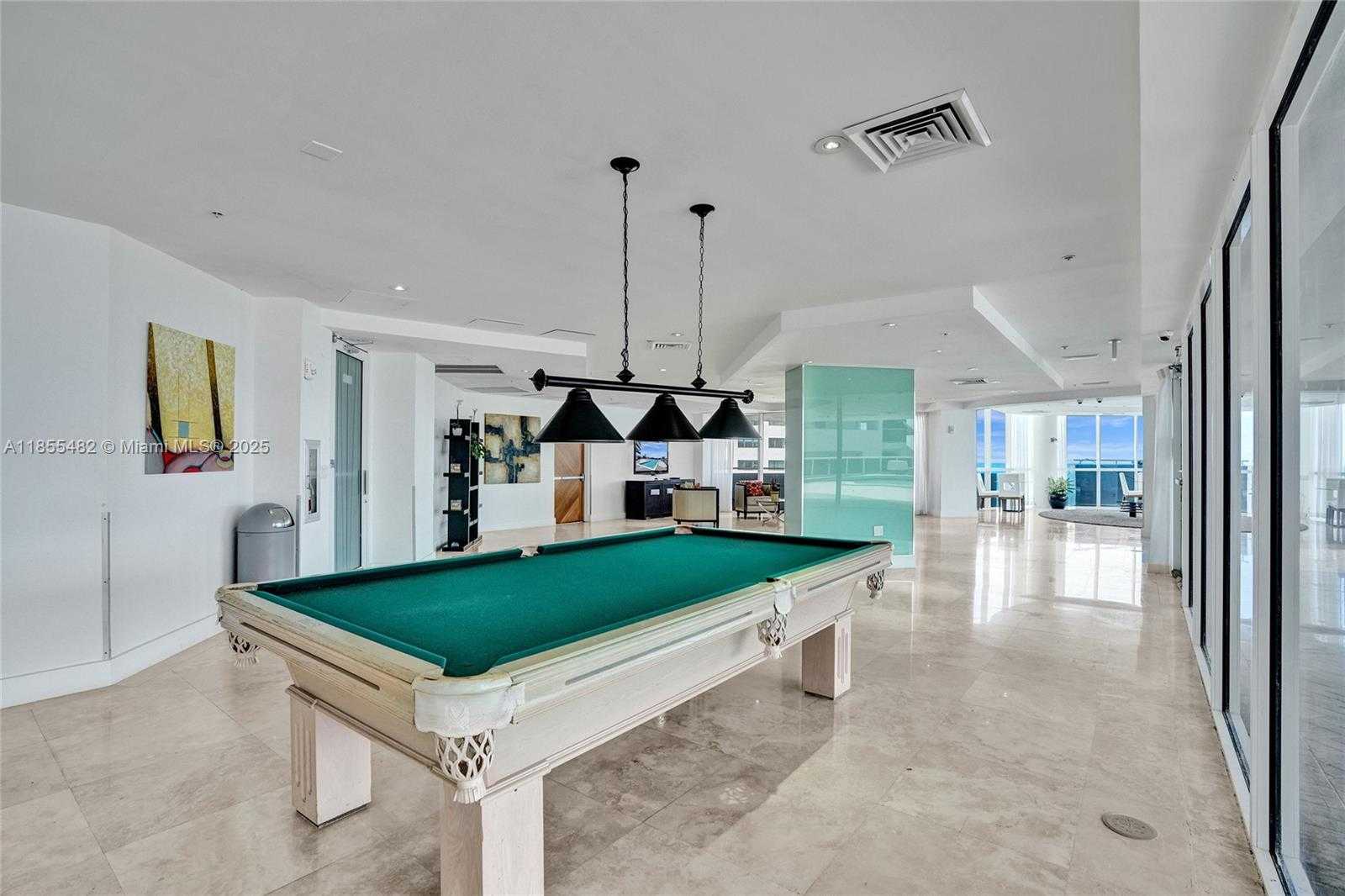 Small Image of 6301 COLLINS AVE #2805, Miami Beach Number 51