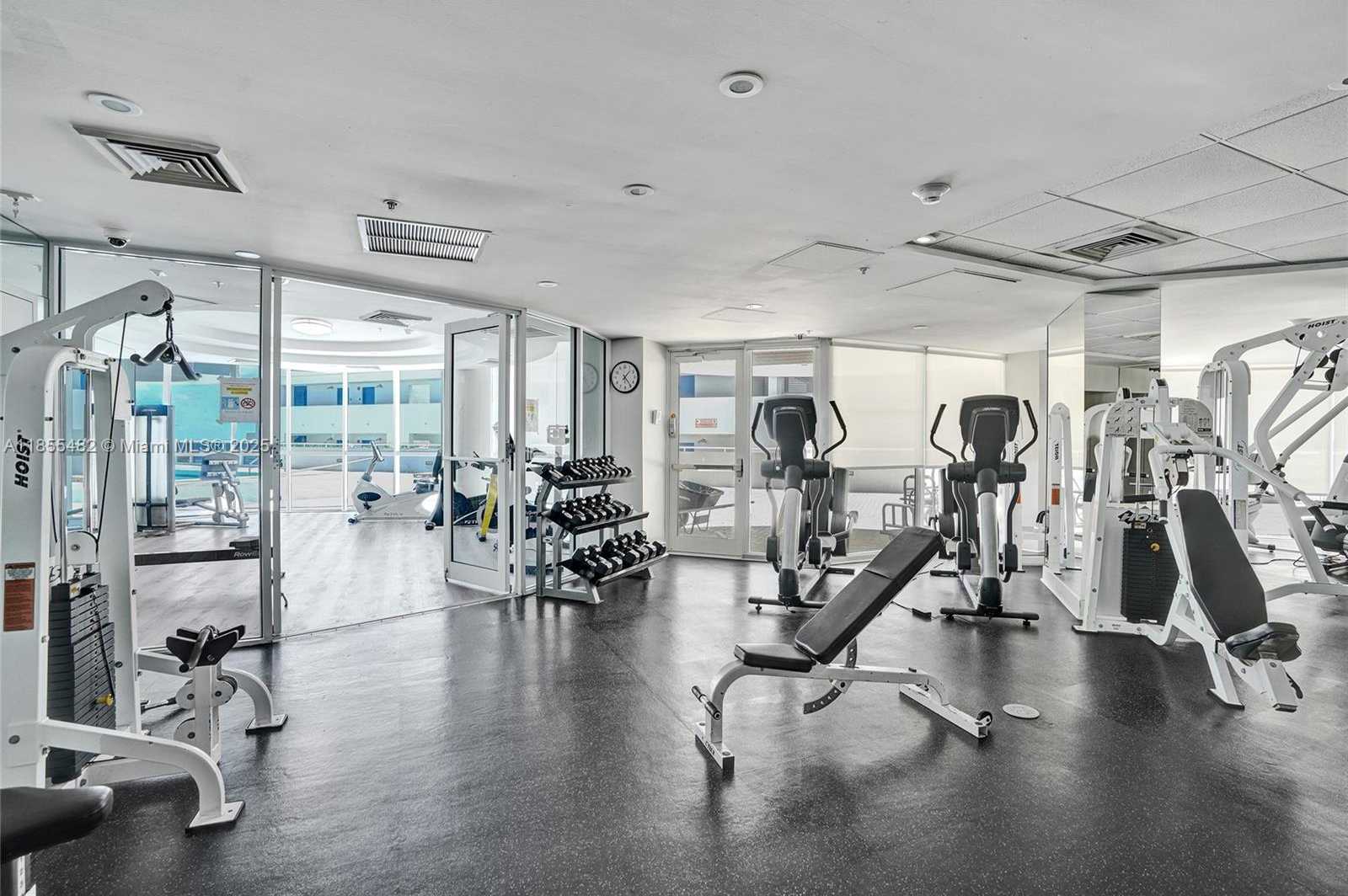 Small Image of 6301 COLLINS AVE #2805, Miami Beach Number 53