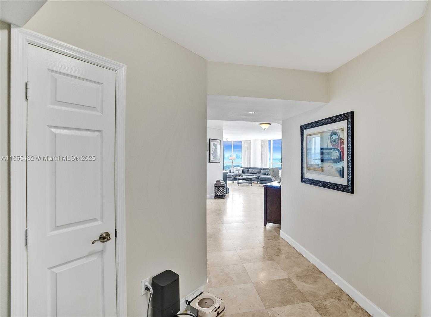 Small Image of 6301 COLLINS AVE #2805, Miami Beach Number 8