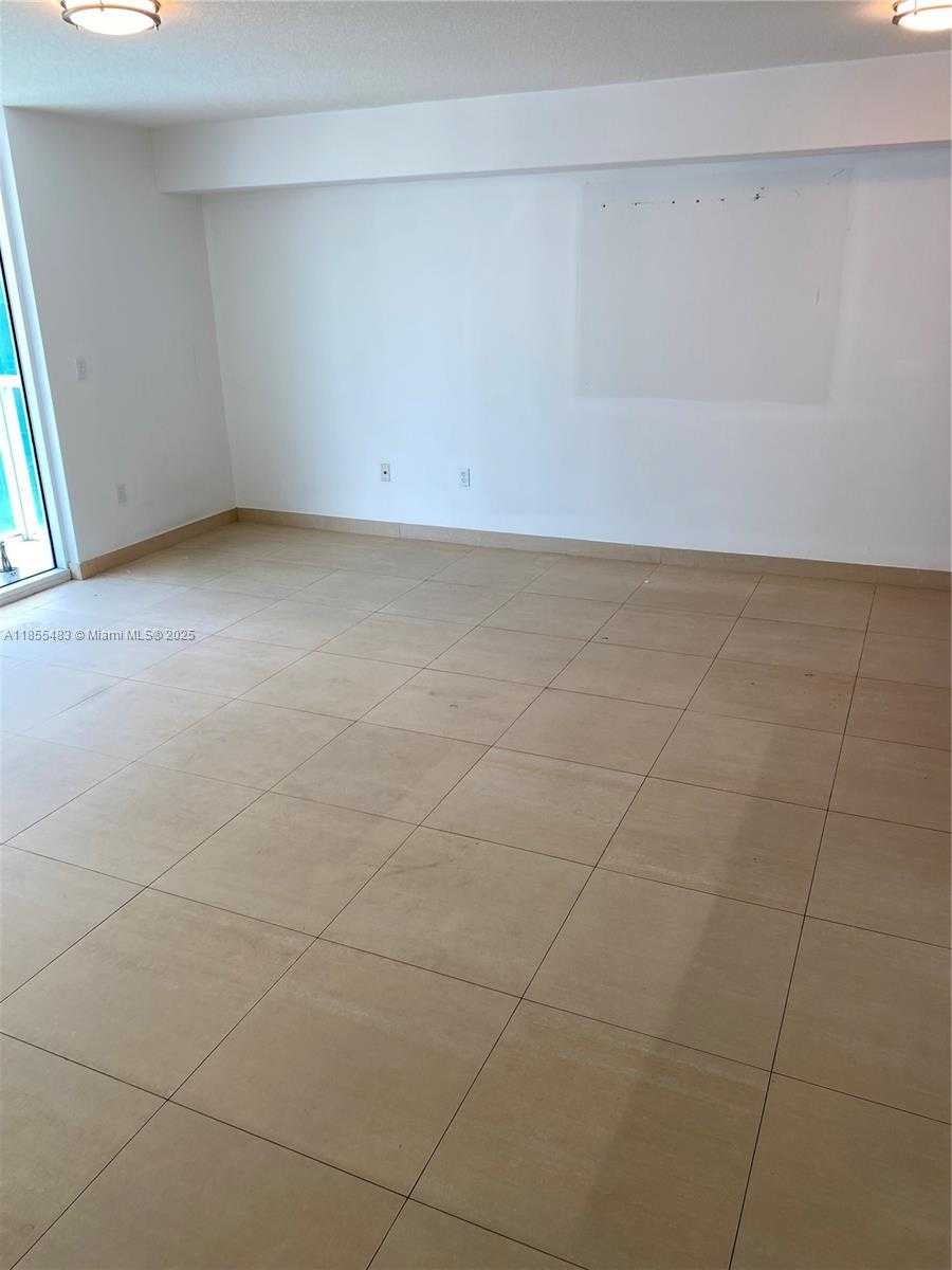 Small Image of 31 SOUTH EAST 5TH ST #1806, Miami Number 11