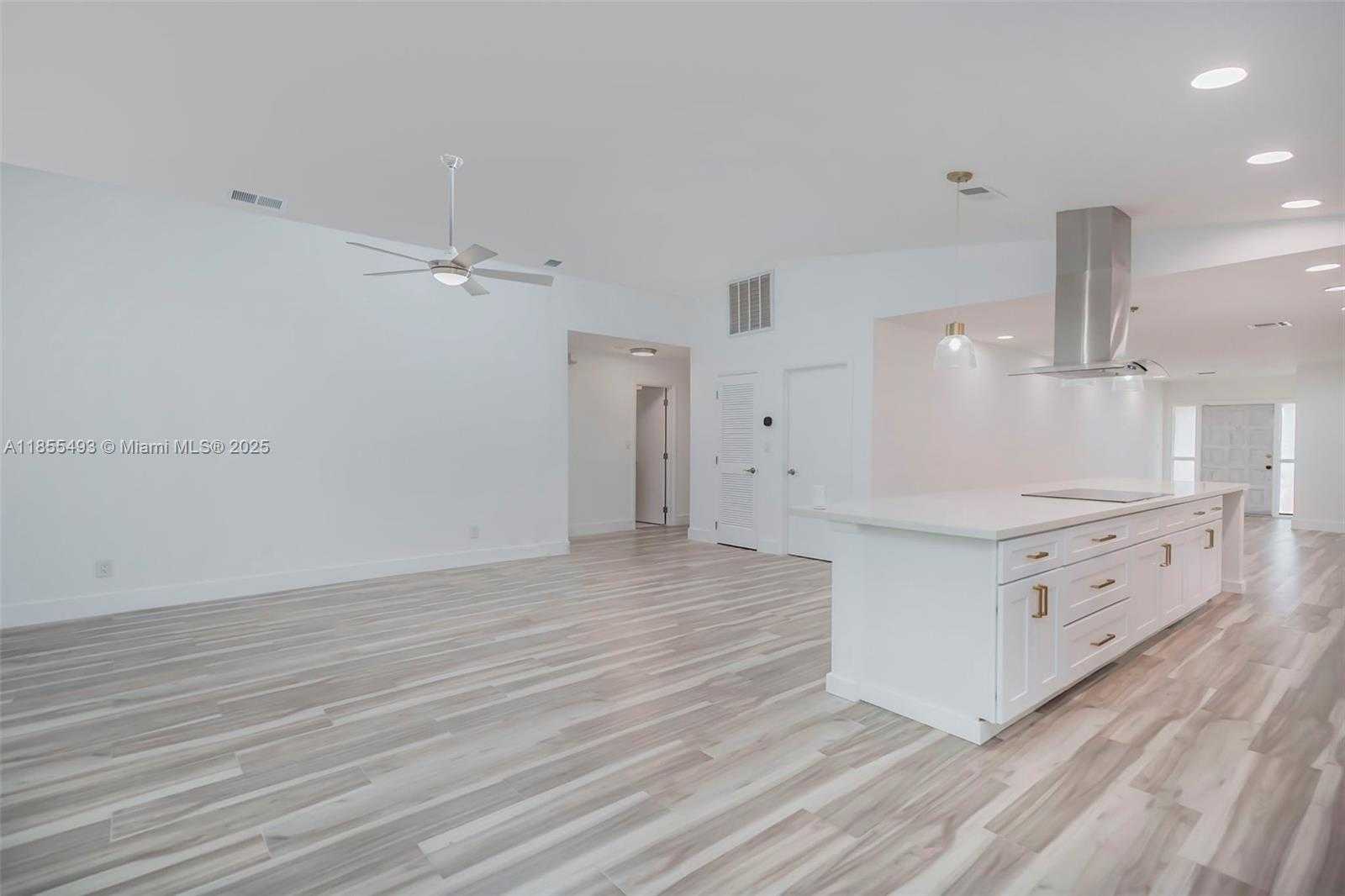 Small Image of 6955 NORTH WEST 18TH ST, Margate Number 16