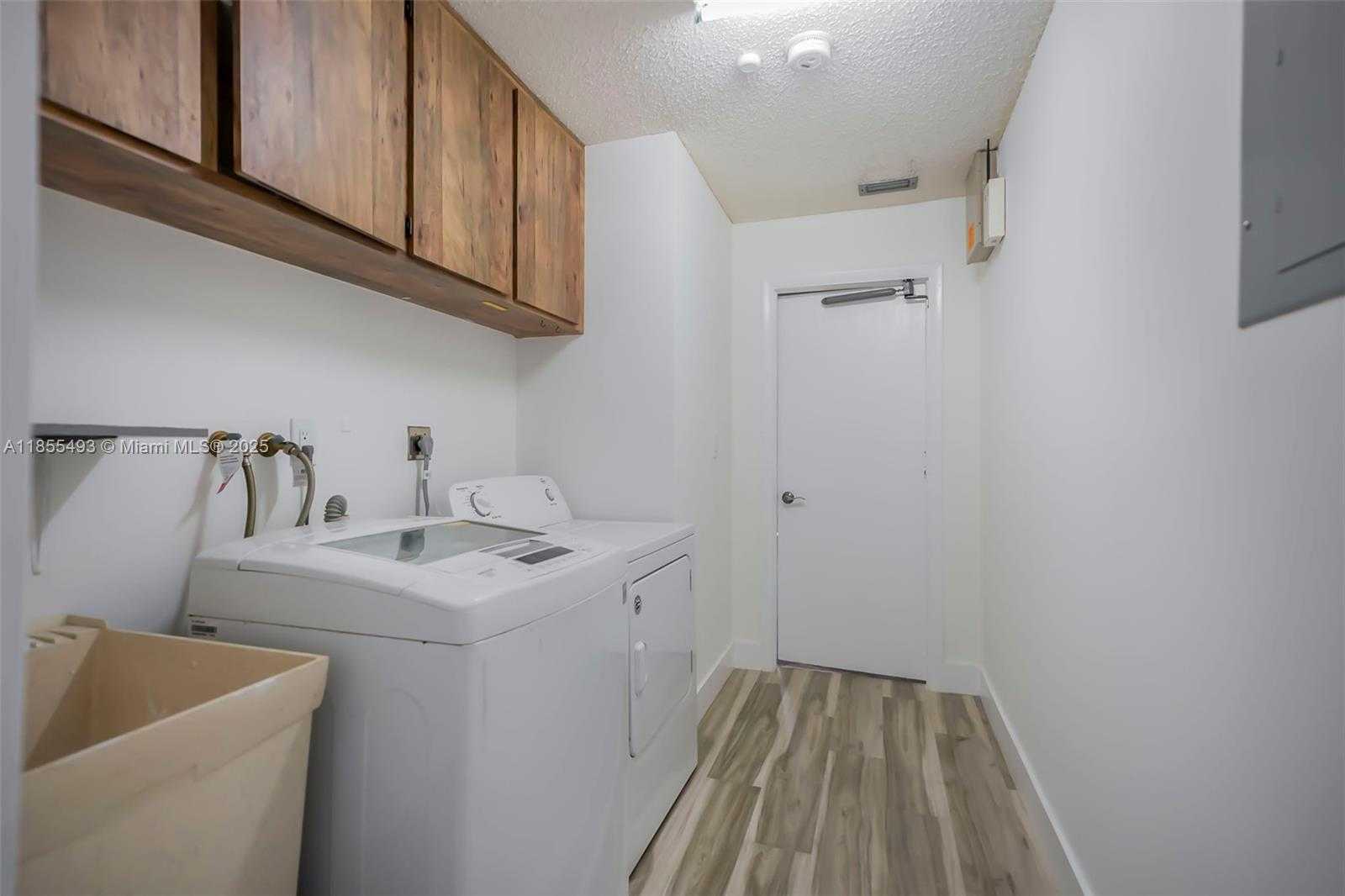 Small Image of 6955 NORTH WEST 18TH ST, Margate Number 18