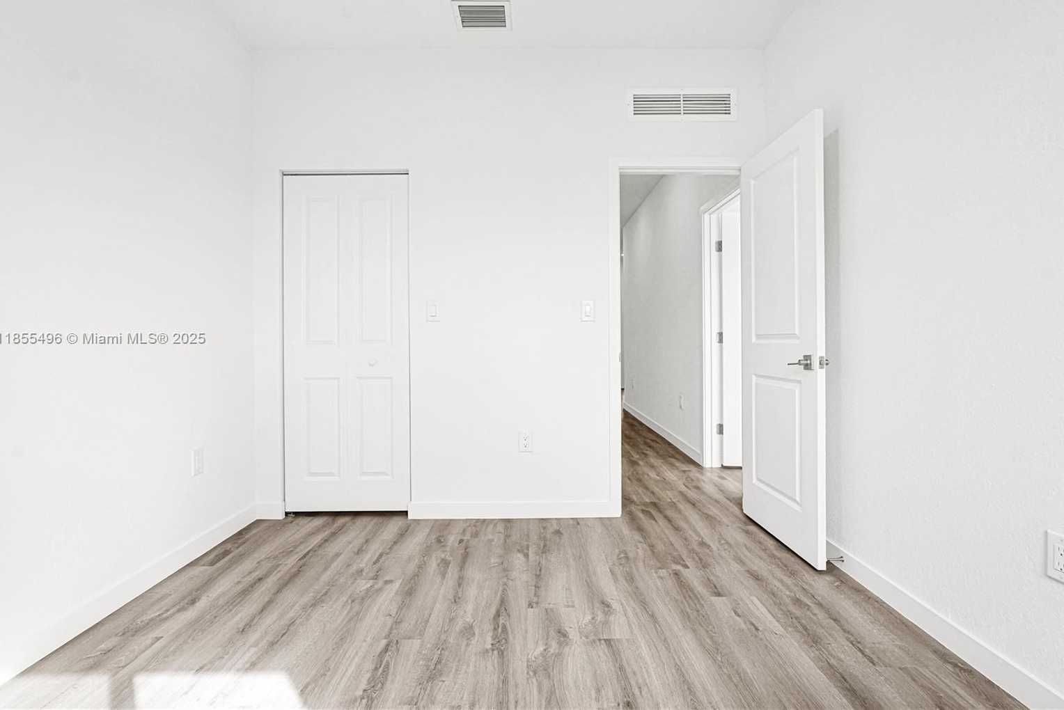 Small Image of 22469 SW 125th Ave, Goulds, FL 33170, USA Number 34